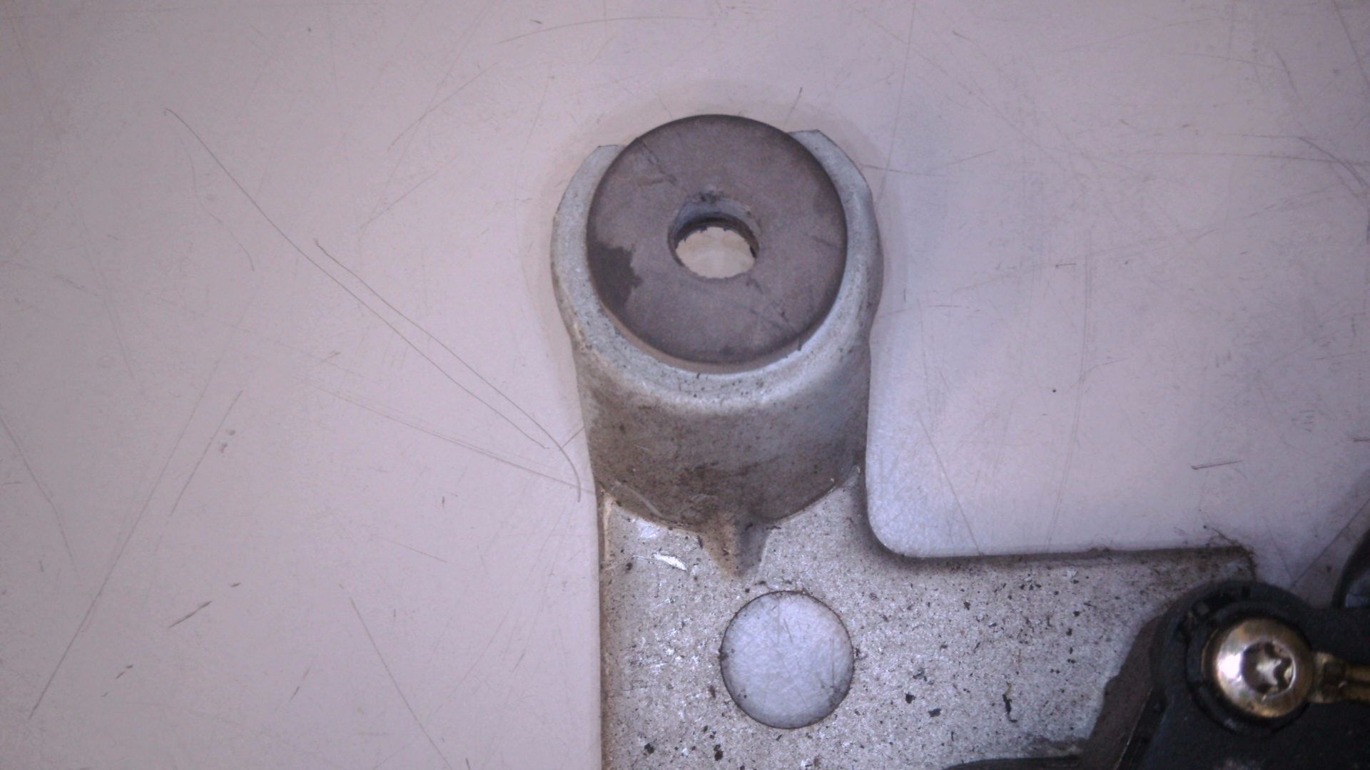 SCHEIBENWISCHERMOTOR HINTEN
