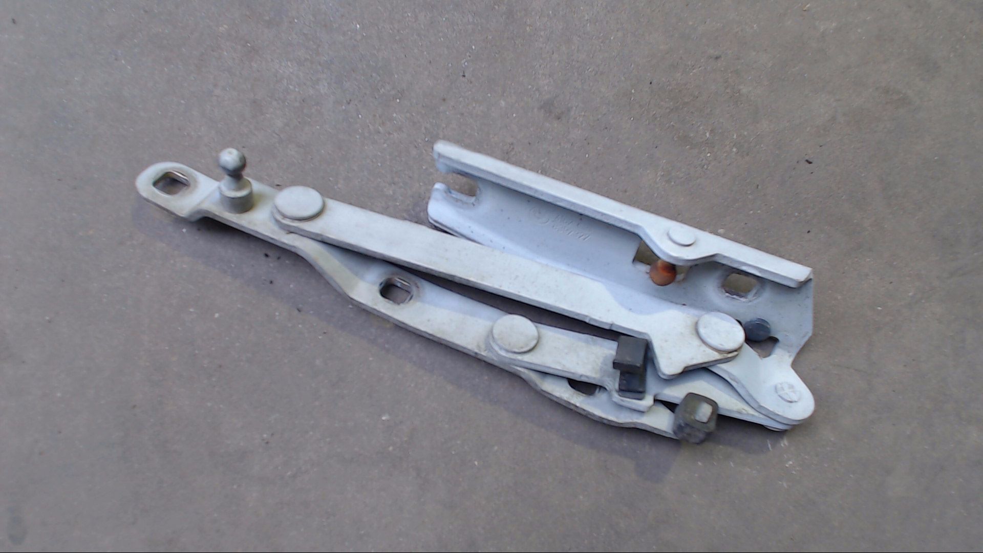 SCHARNIER HECKKLAPPE LINKS