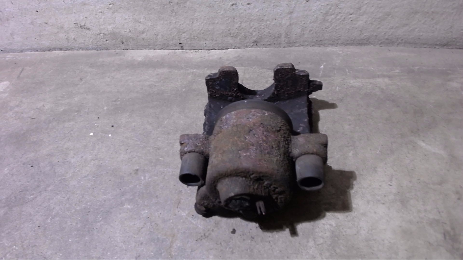 BREMSSATTEL VORNE RECHTS