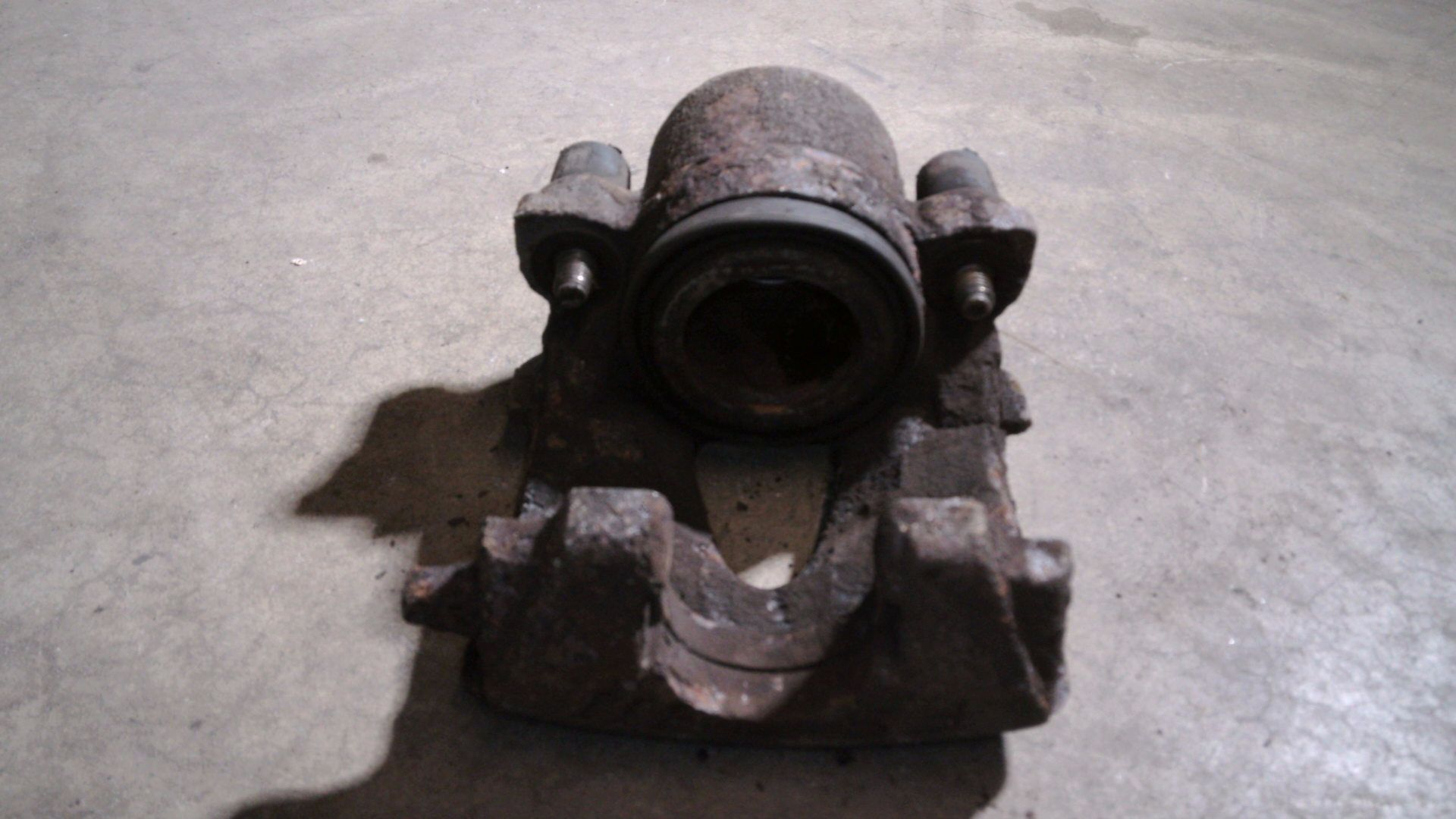BREMSSATTEL VORNE RECHTS