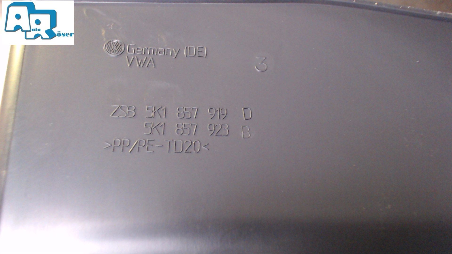 ABLAGEFACH ARMATURENBRETT R ABLAGE FACH