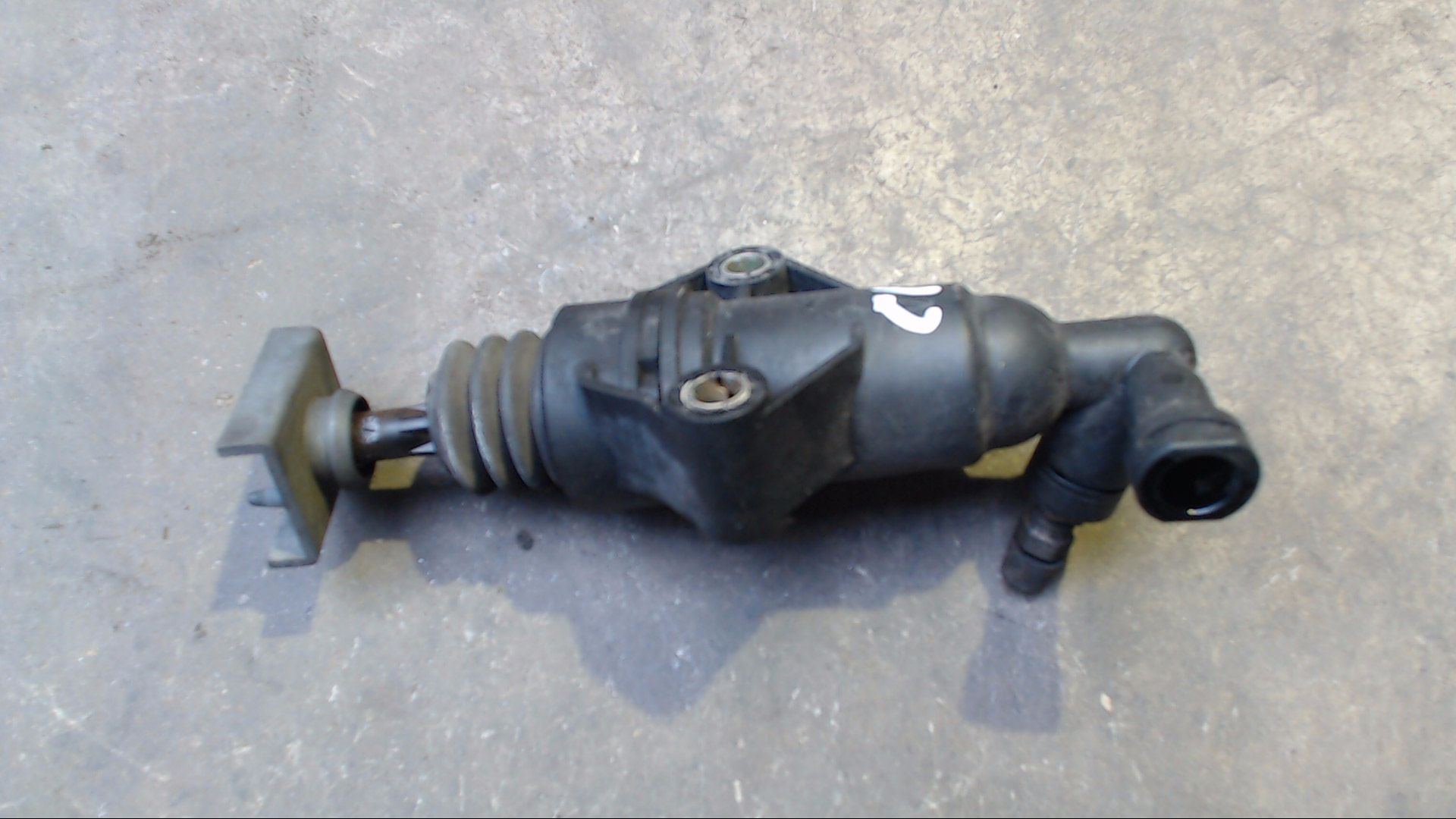 NEHMERZYLINDER KUPPLUNG