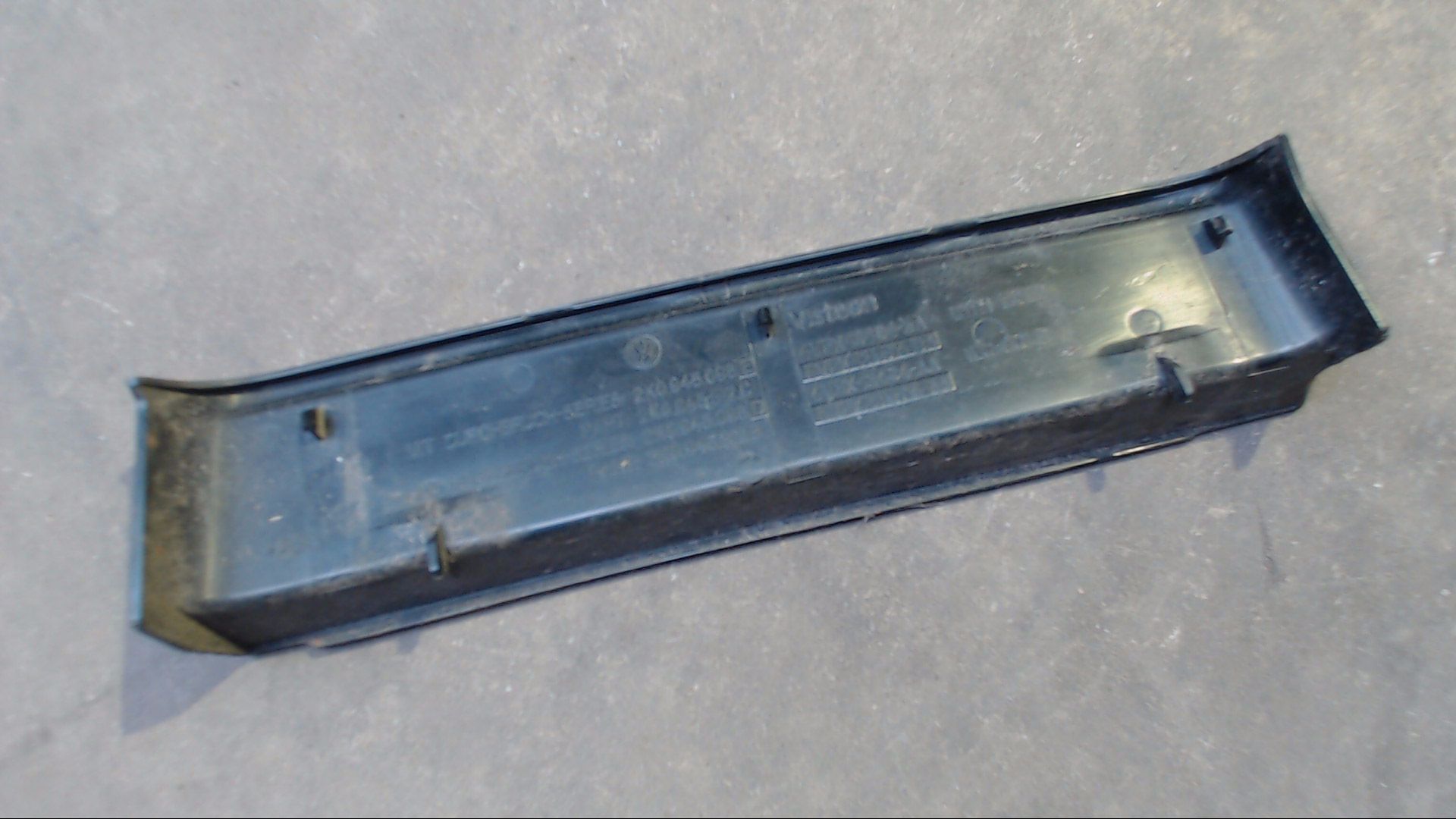 ABDECKUNG BLENDE RÜCKLEUCHTE RECHTS