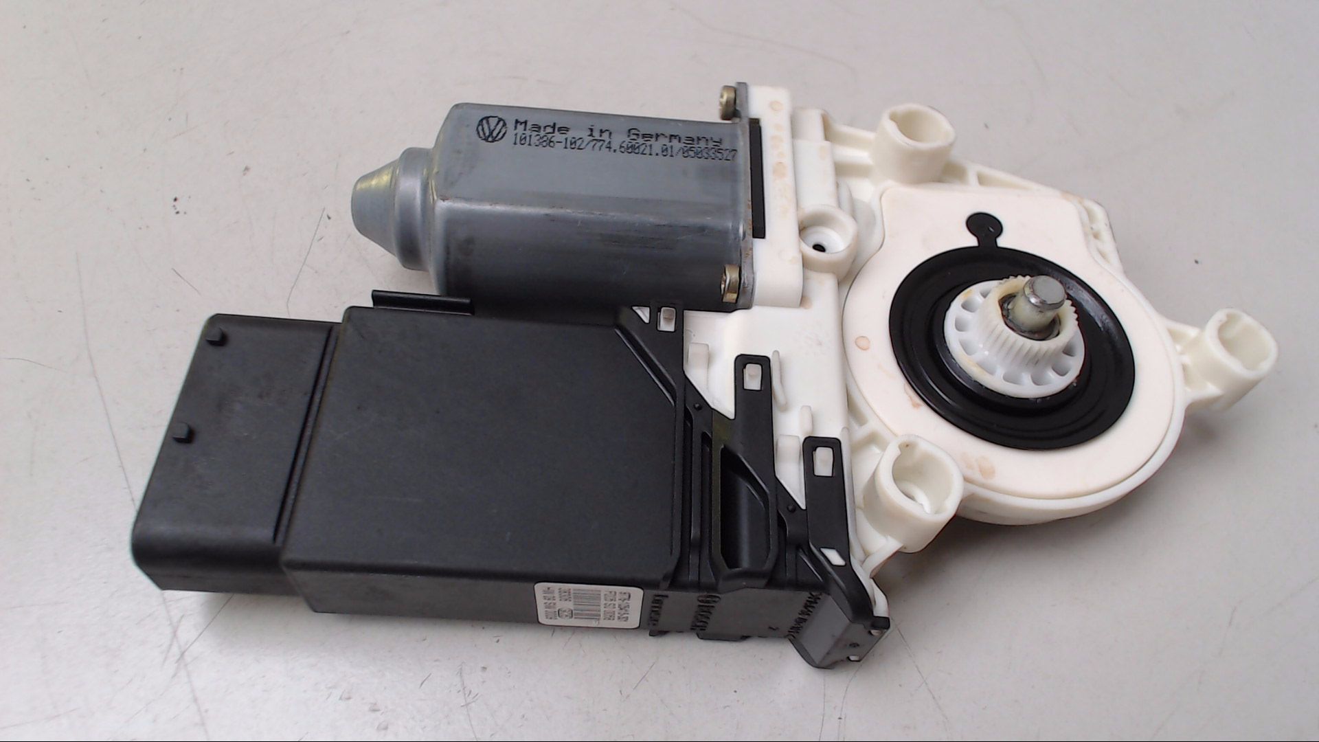 MOTOR FENSTERHEBER FENSTERHEBERMOTOR R