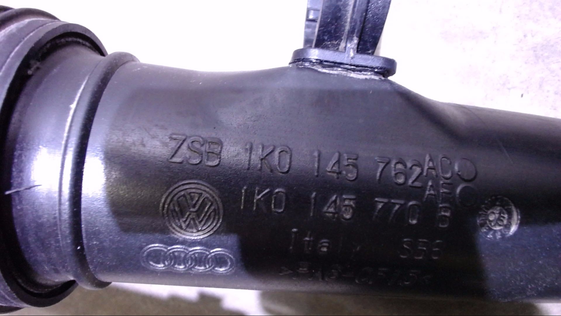 TURBOLADER LUFT SCHLAUCH ANSAUGLUFT