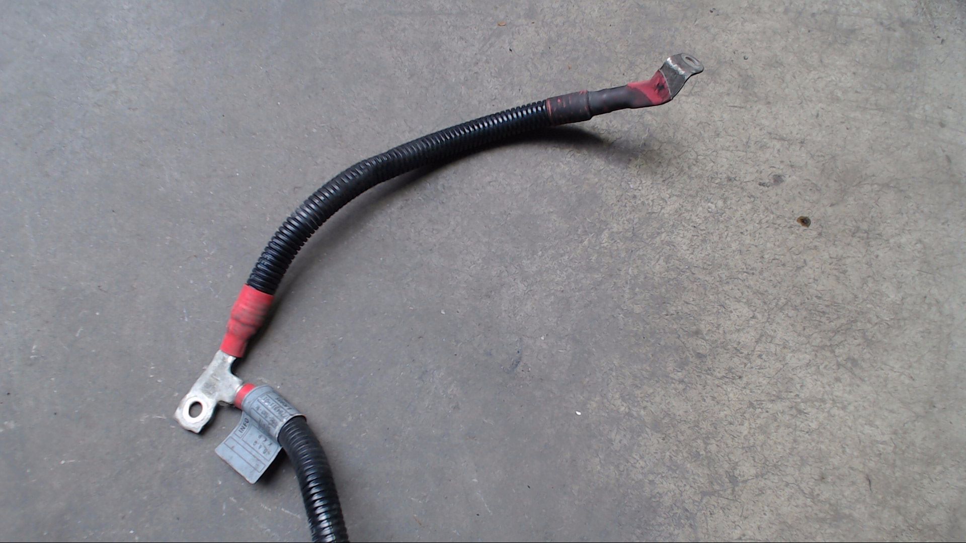 BATTERIEKABEL KABEL LEITUNG PLUSLEITUNG