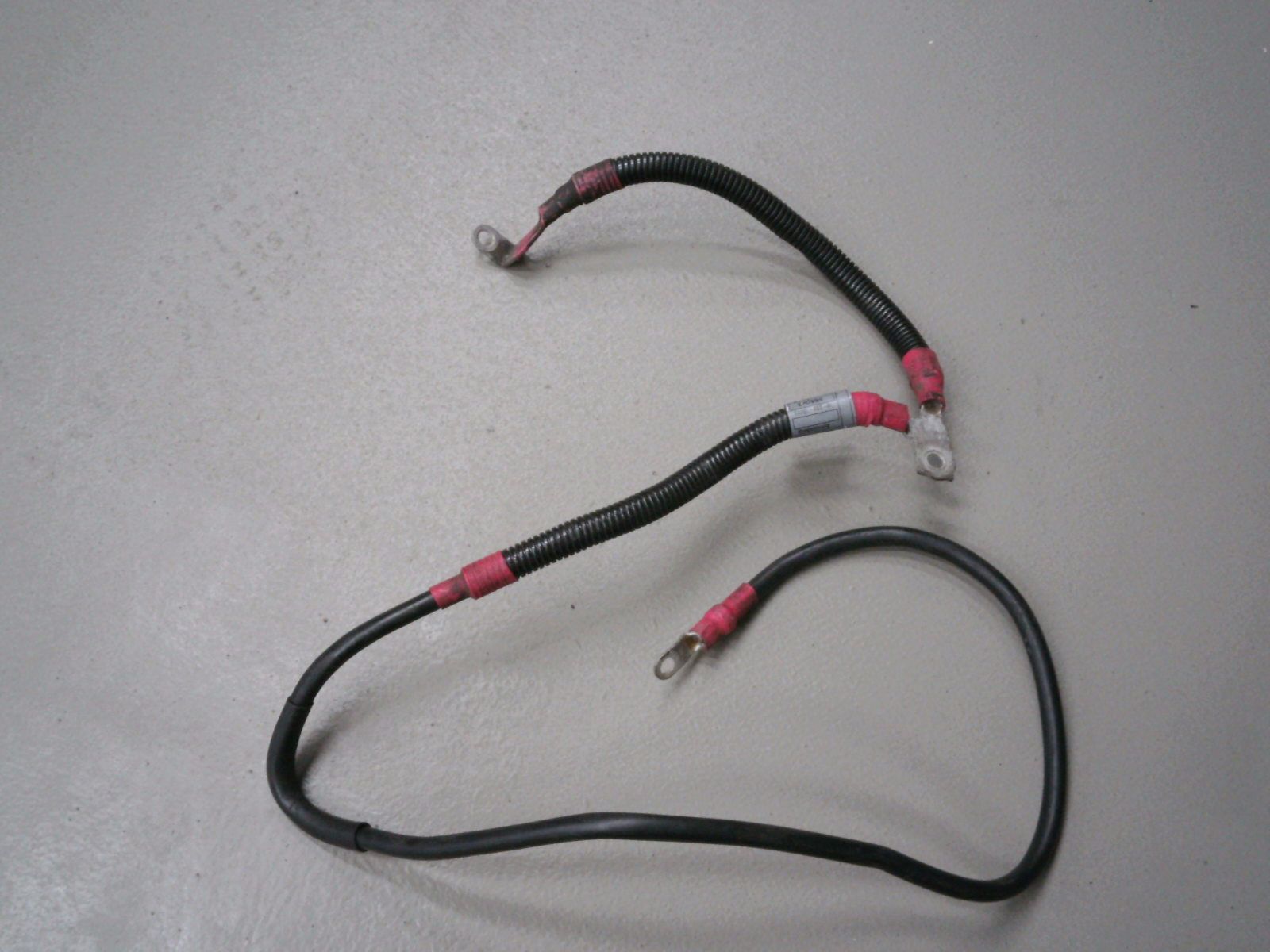 BATTERIEKABEL KABEL LEITUNG PLUSLEITUNG