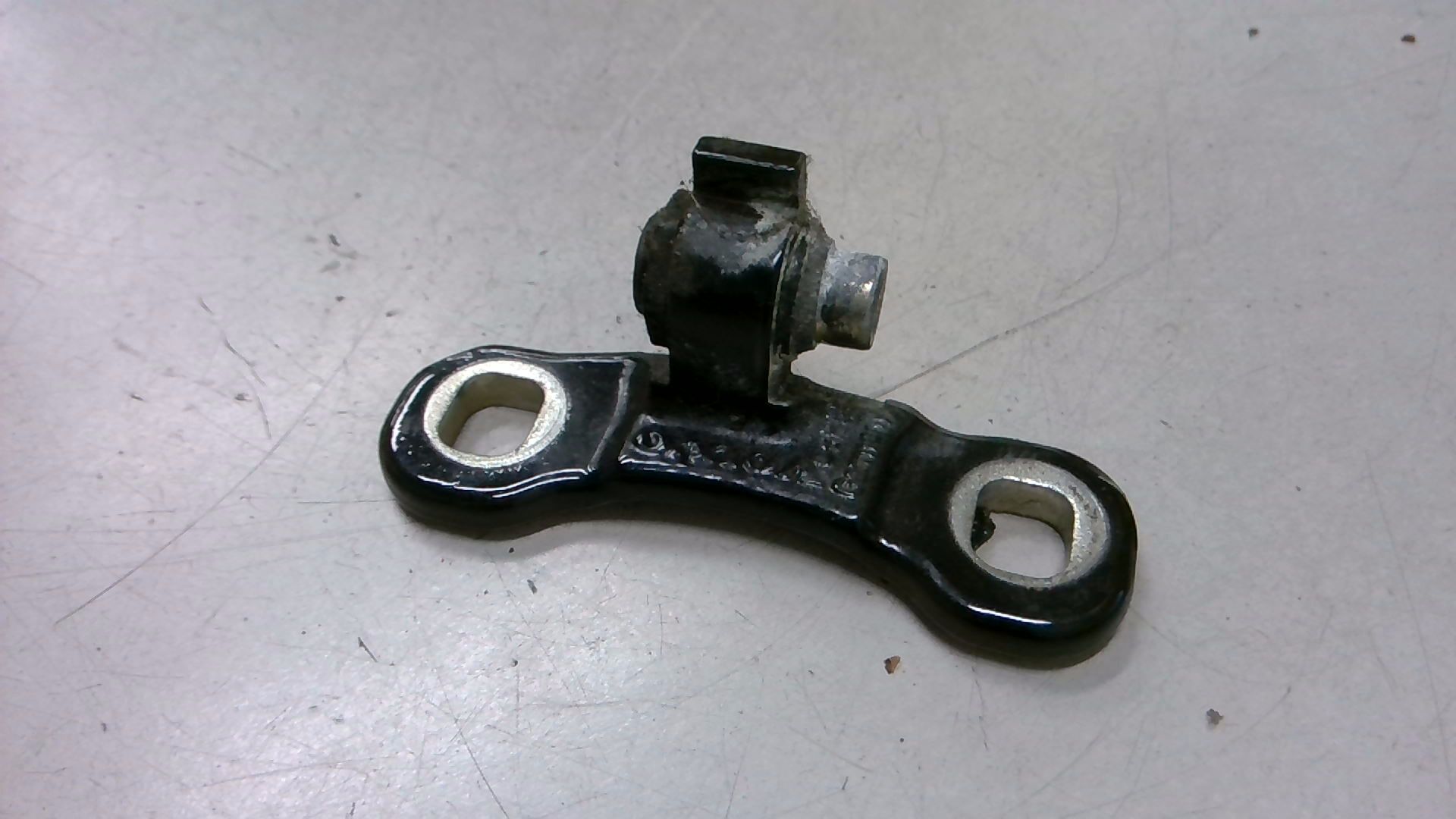 Scharnier oben (Tür hinten) Links