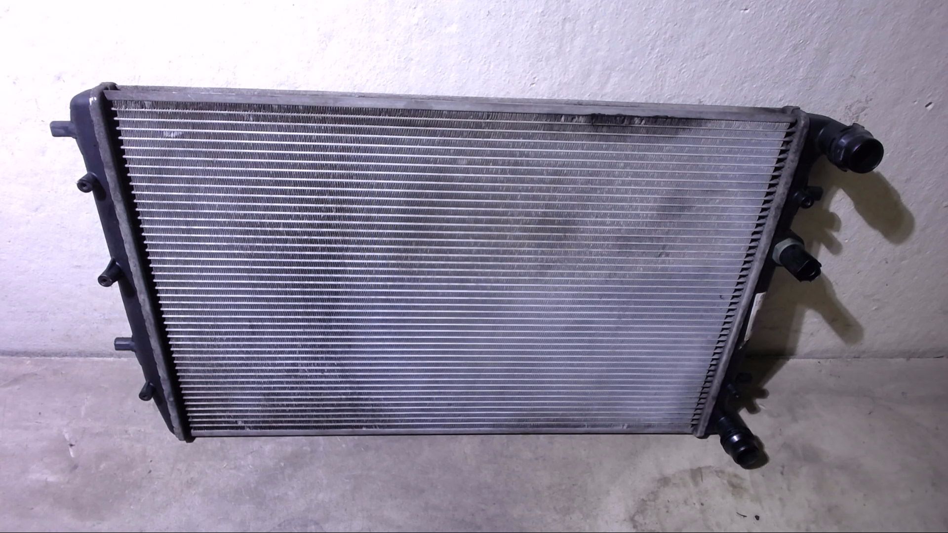 KÜHLER WASSER KÜHLER RADIATEUR