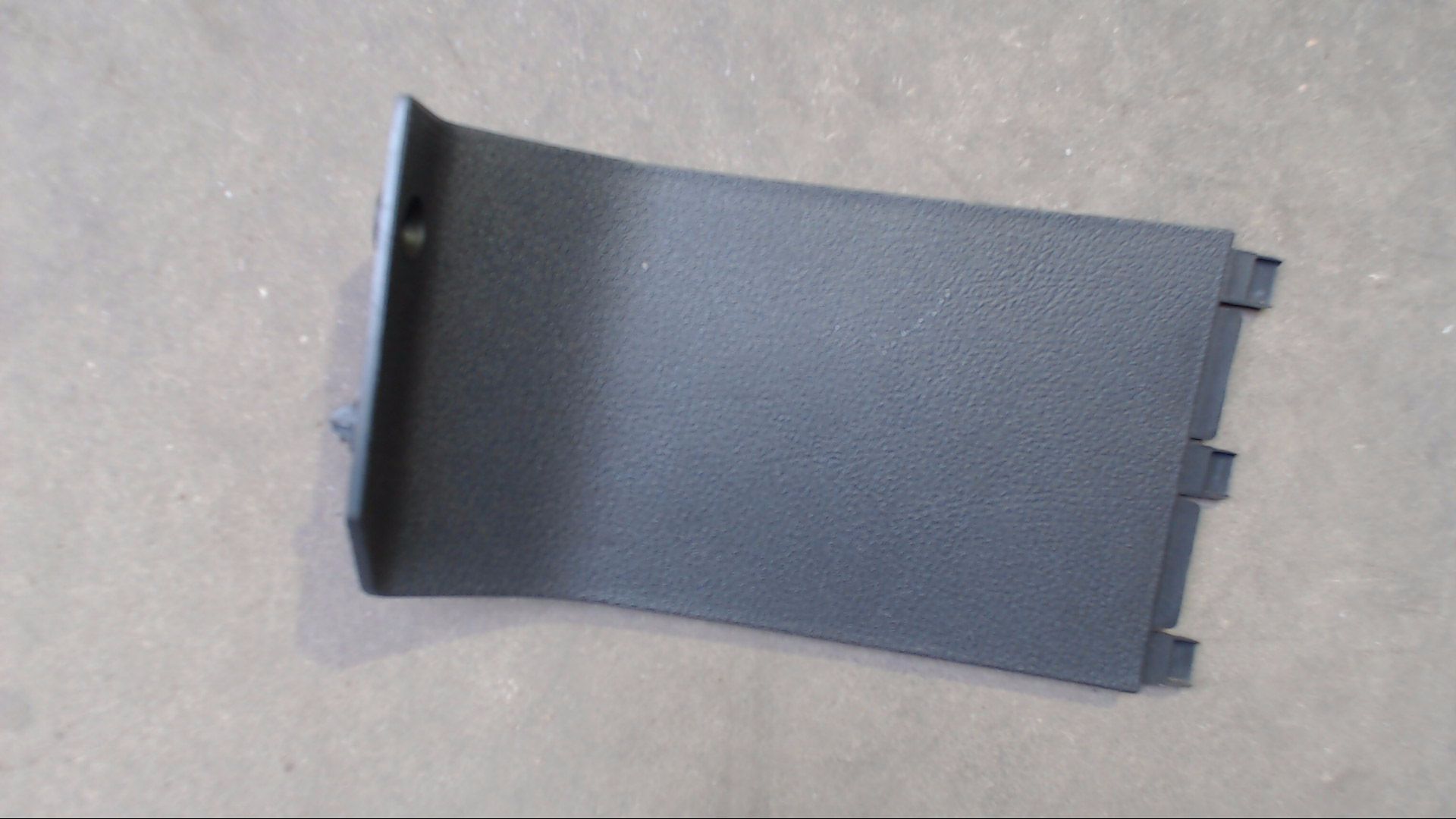 VERKLEIDUNG ABDECKUNG SITZKONSOLE LINKS