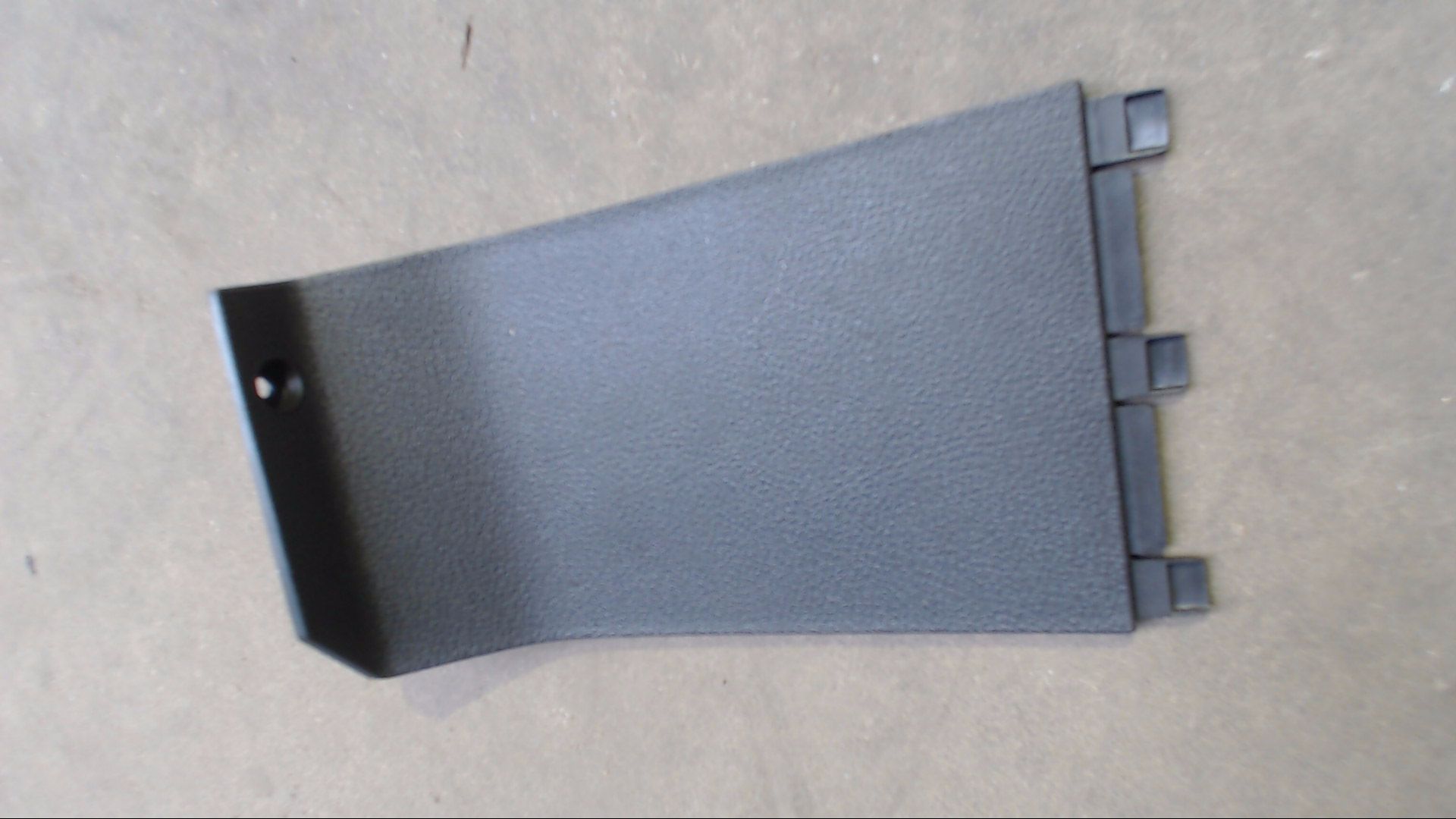 VERKLEIDUNG ABDECKUNG SITZKONSOLE LINKS