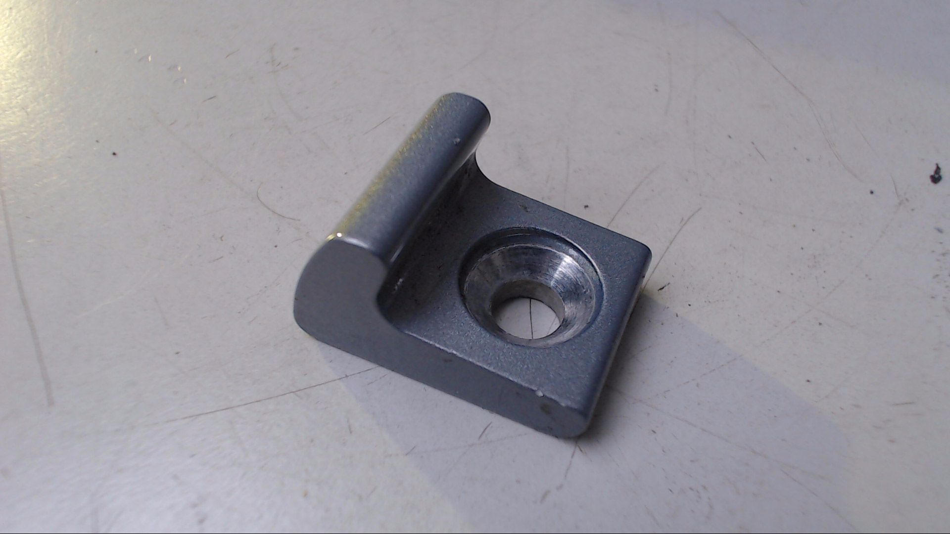 TÜRANSCHLAG ANSCHLAG TÜRE UNTEN