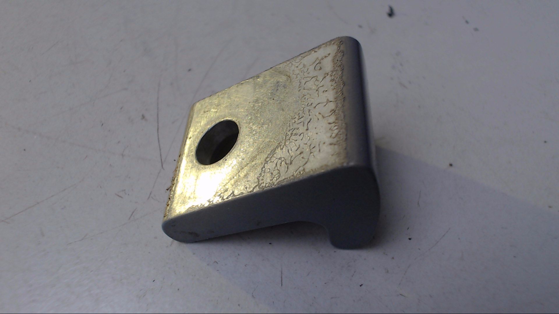 TÜRANSCHLAG ANSCHLAG TÜRE UNTEN