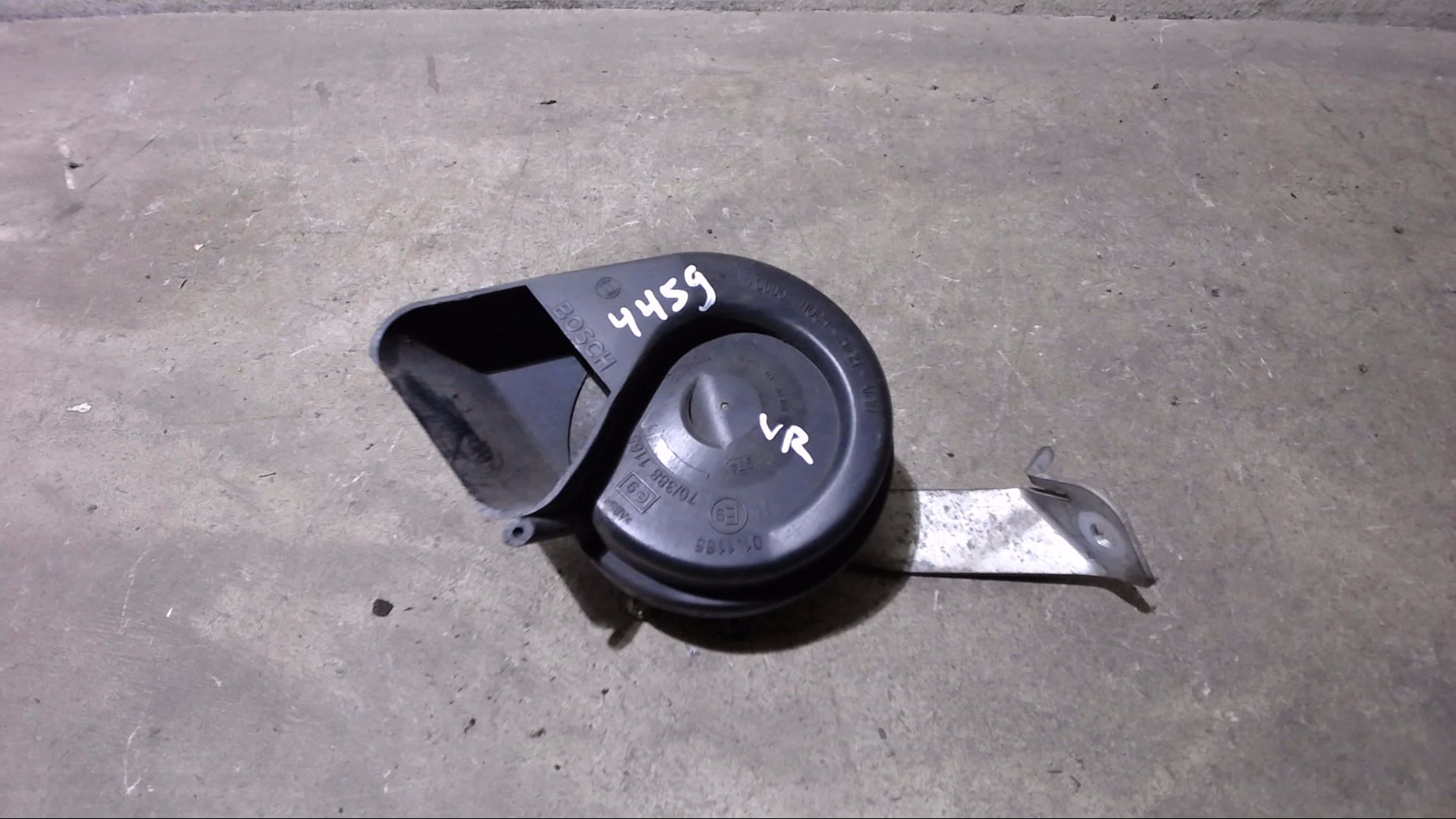 SIGNALHORN HUPPE SEITLICH RECHTS