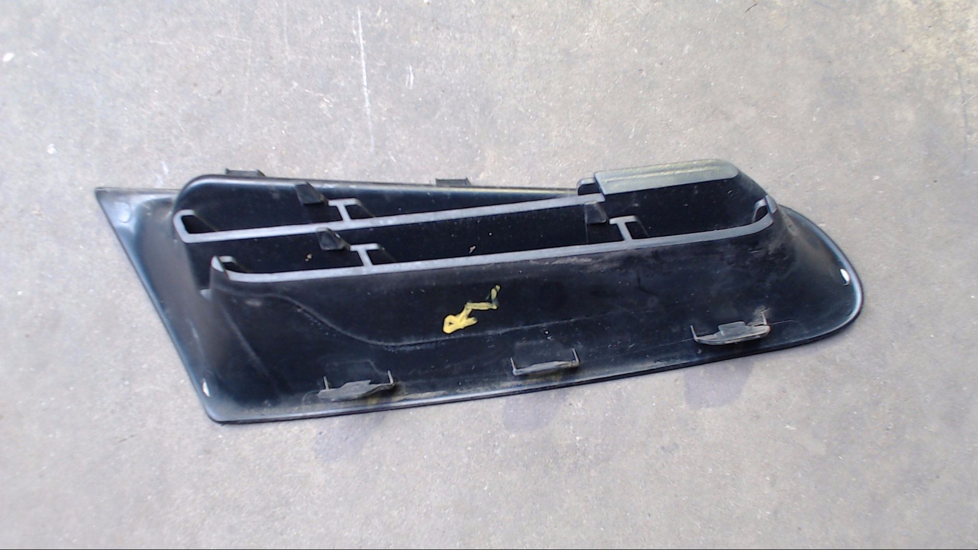 LUFTGITTER GITTER GRILL STOßSTANGE OBEN R
