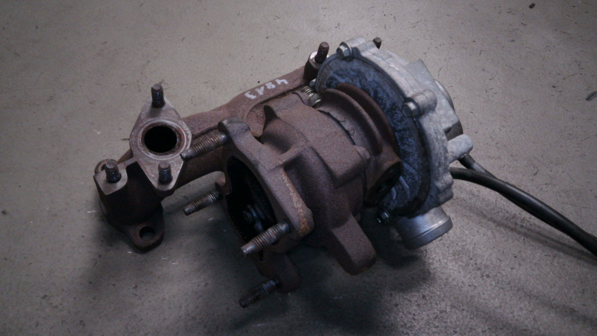 TURBOLADER TURBO ABGASKRÜMMER