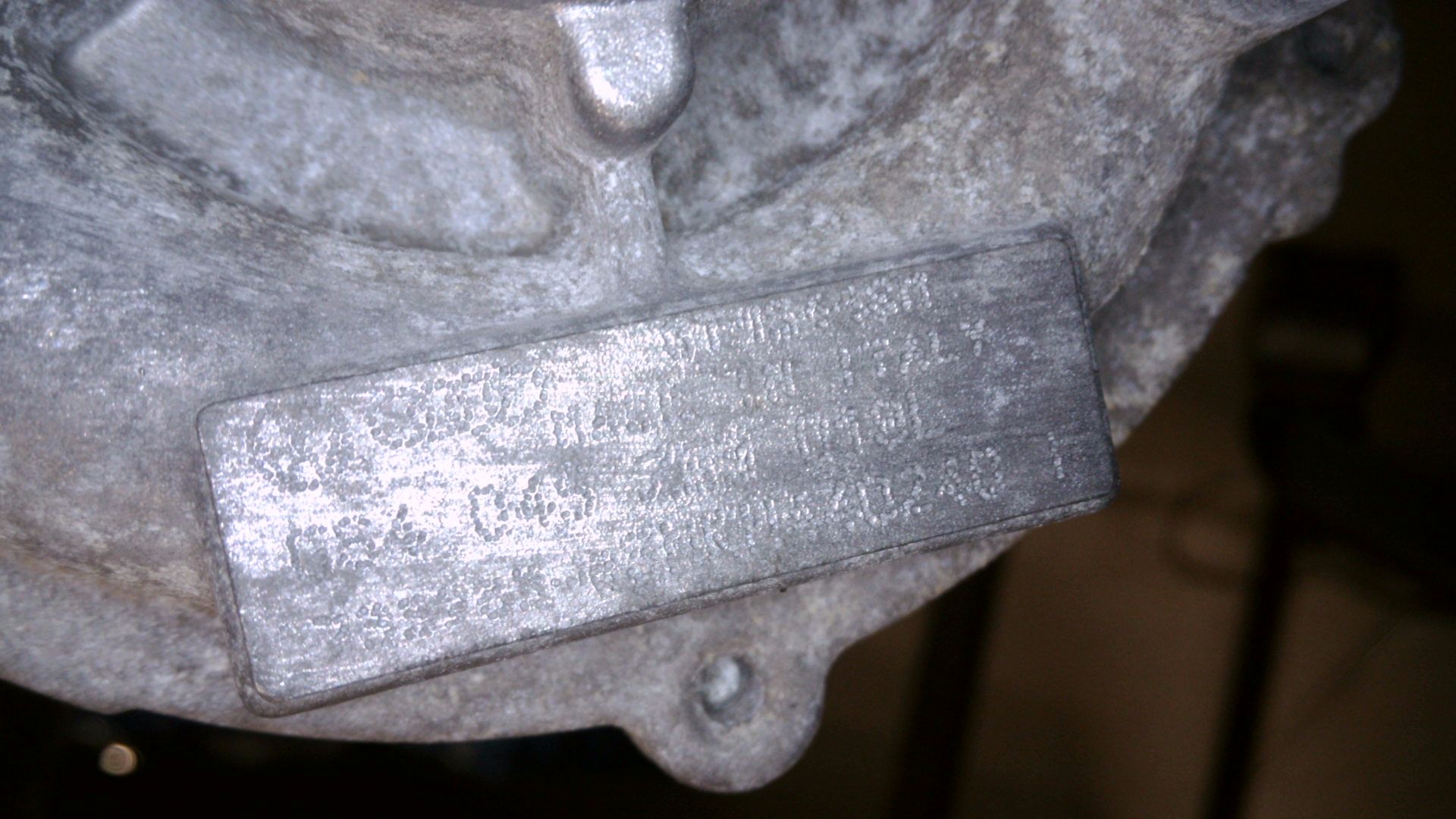 TURBOLADER TURBO ABGASKRÜMMER