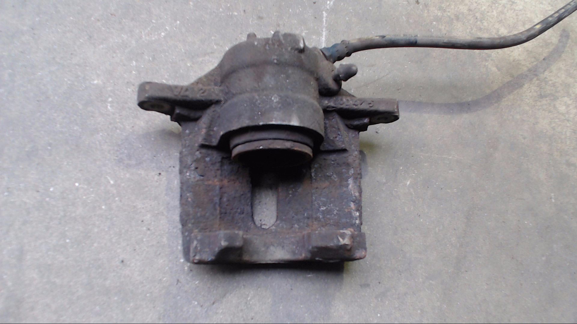 BREMSSATTEL VORNE LINKS