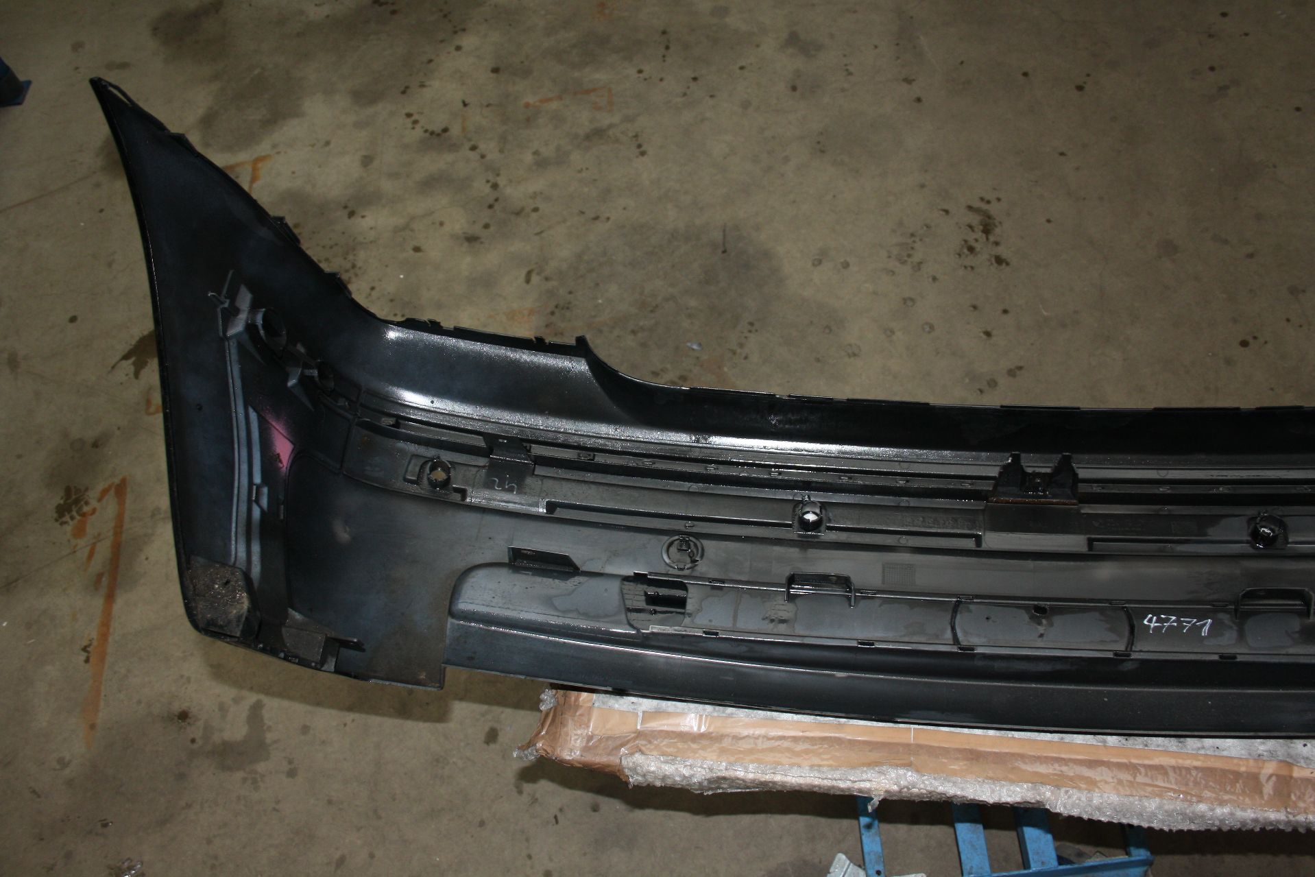 Stossfängerverkleidung Hinten