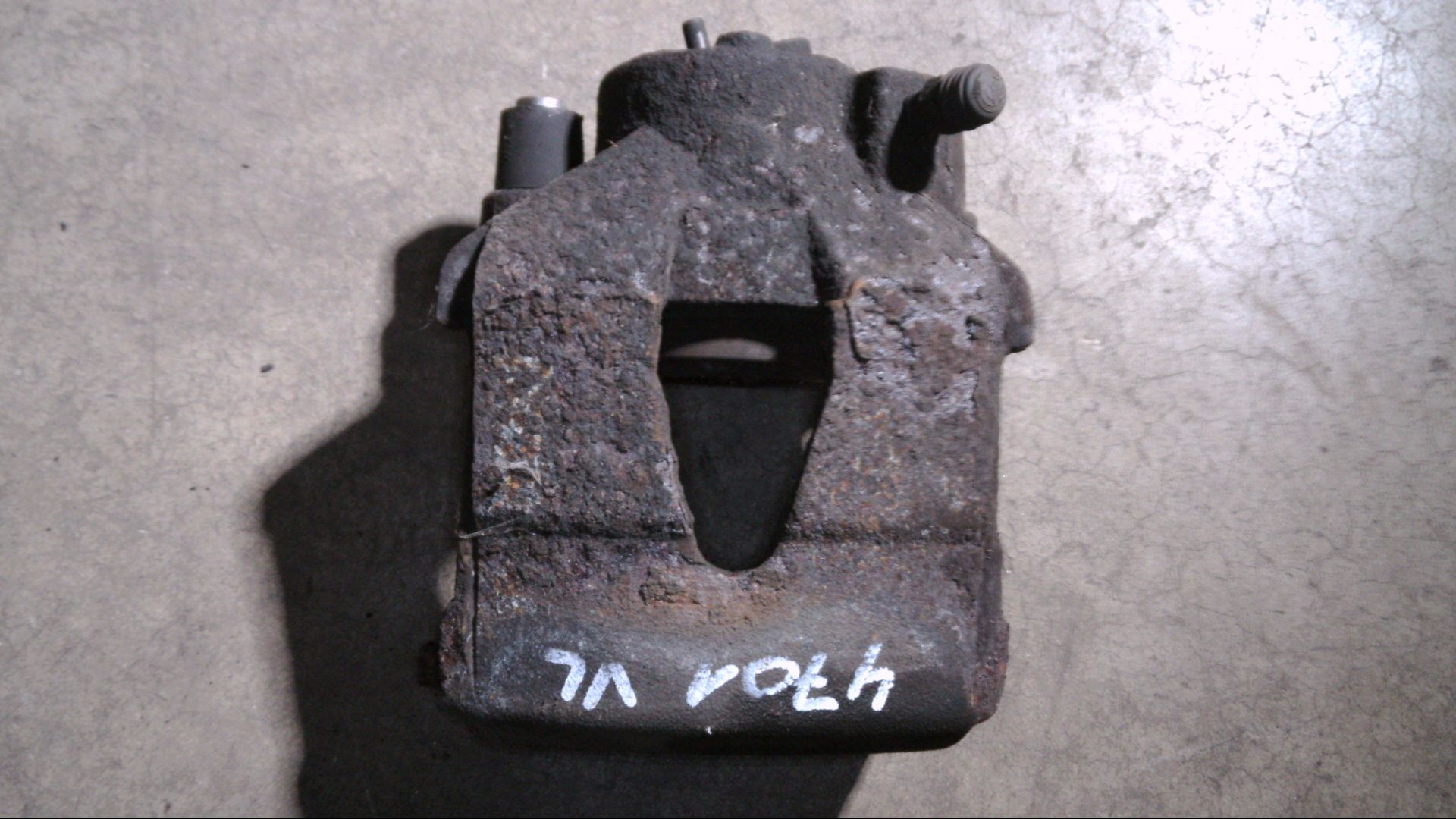BREMSSATTEL VORNE LINKS
