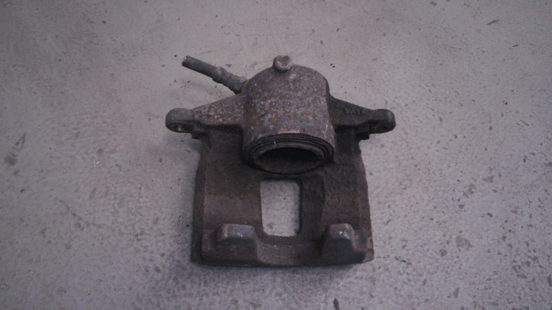BREMSSATTEL VORNE LINKS