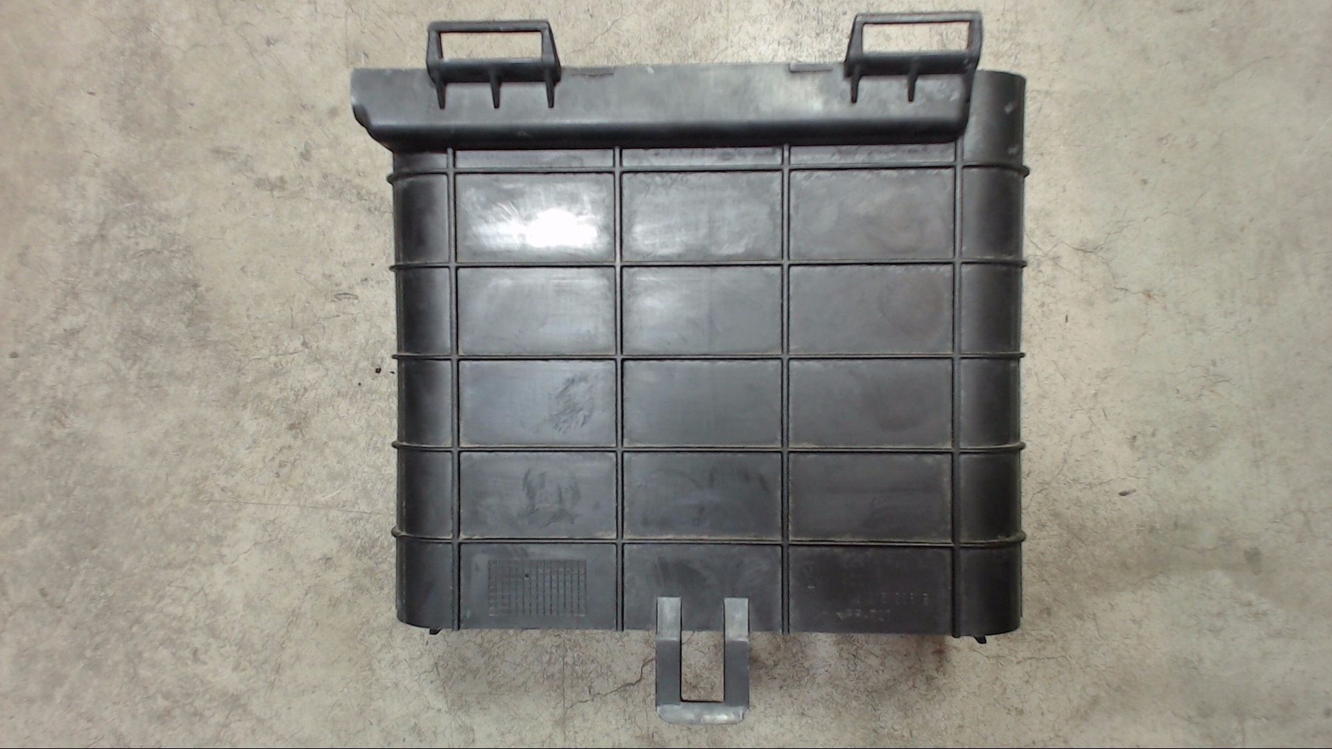 DECKEL ABDECKUNG VERKLEIDUNG GEHÄUSE BATTERIE 1