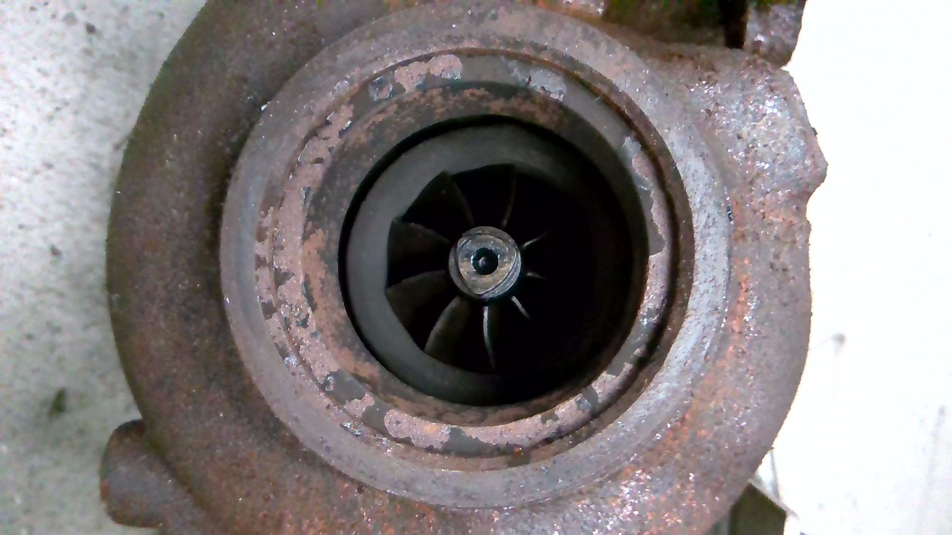 Turbolader mit Auspuffkrümmer