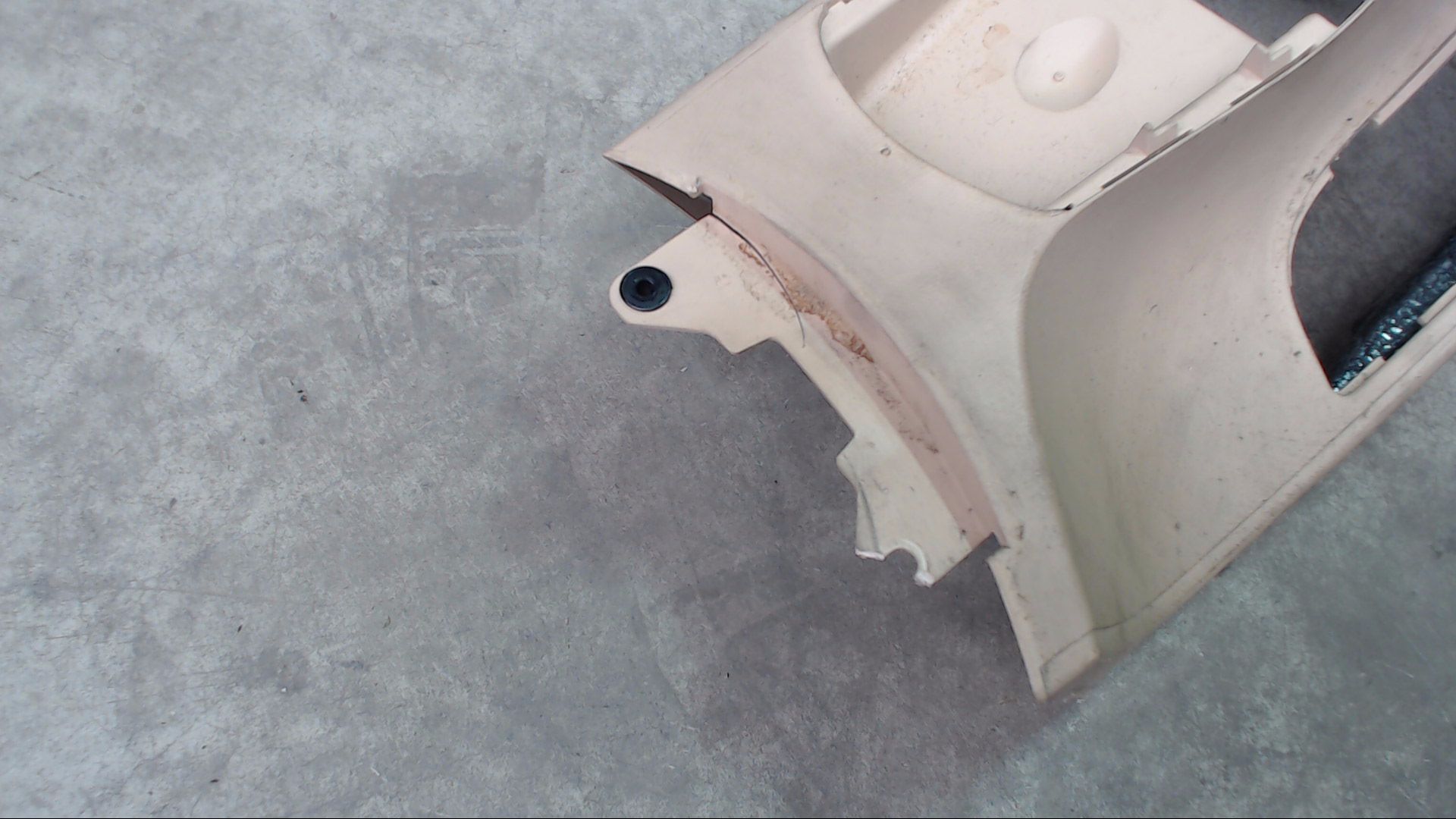 ARMLEHNE MITTELARMLEHNE MITTELKONSOLE