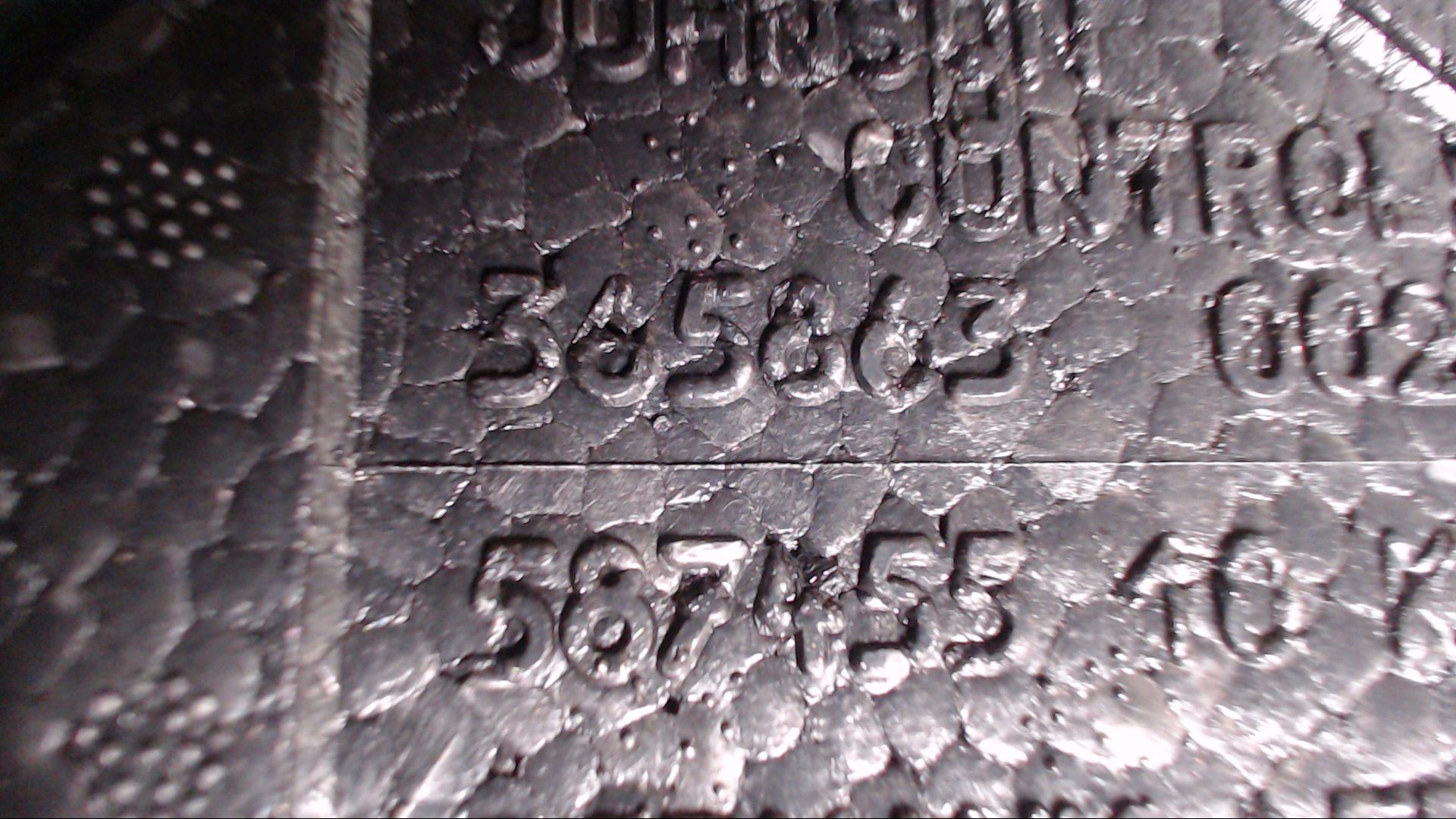 ARMLEHNE MITTELARMLEHNE MITTELKONSOLE