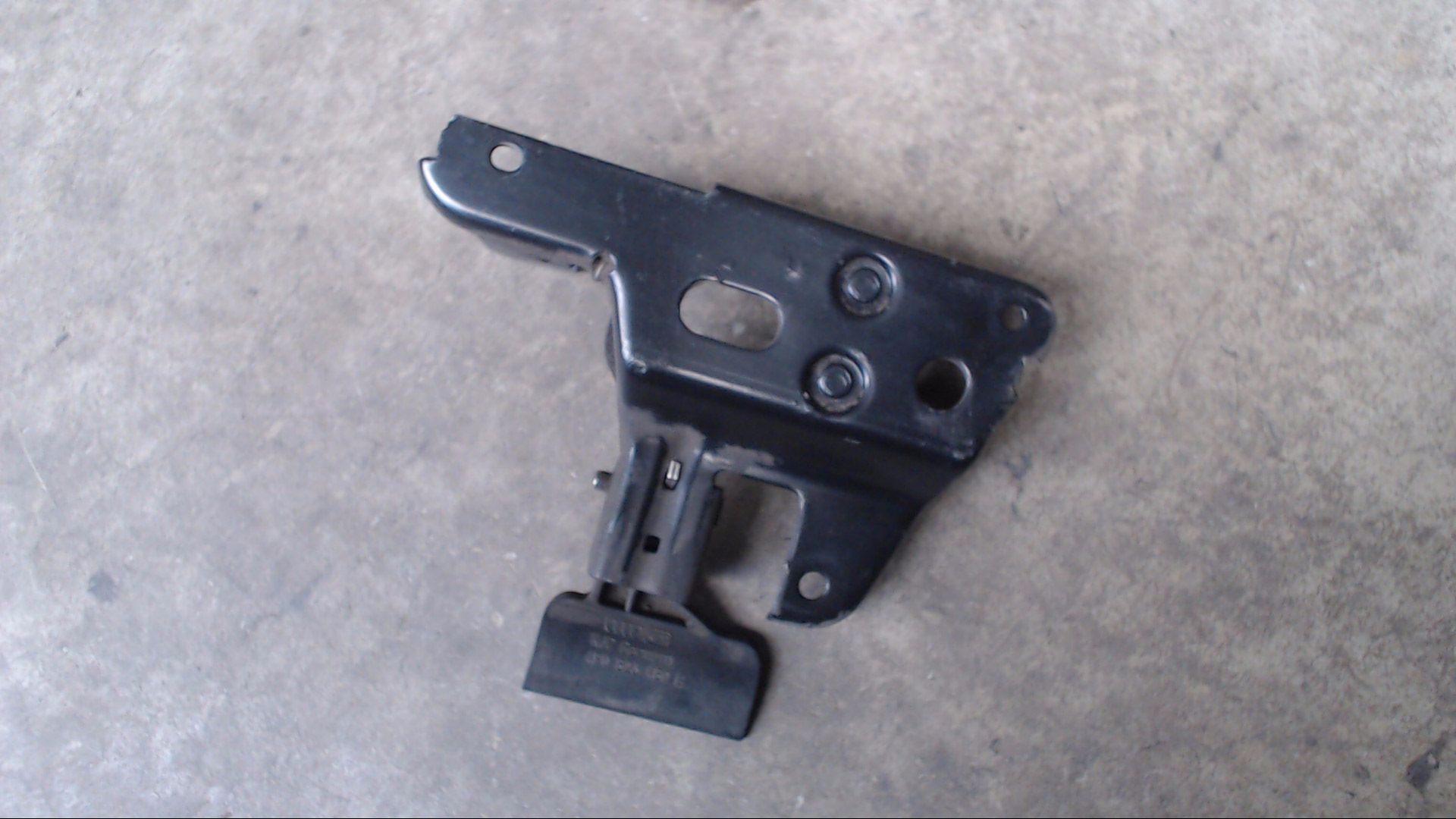 SICHERUNGSHAKEN FANGHAKEN MOTORHAUBE