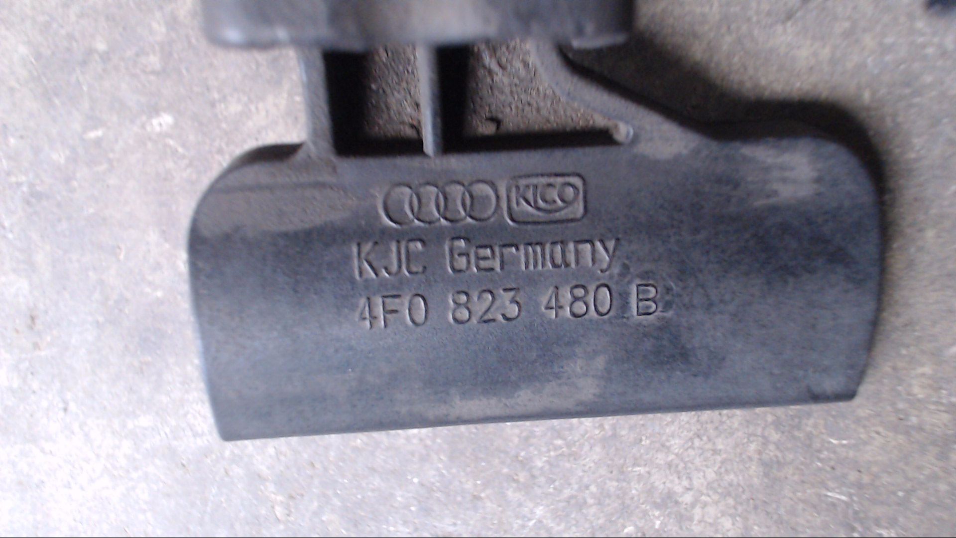 SICHERUNGSHAKEN FANGHAKEN MOTORHAUBE