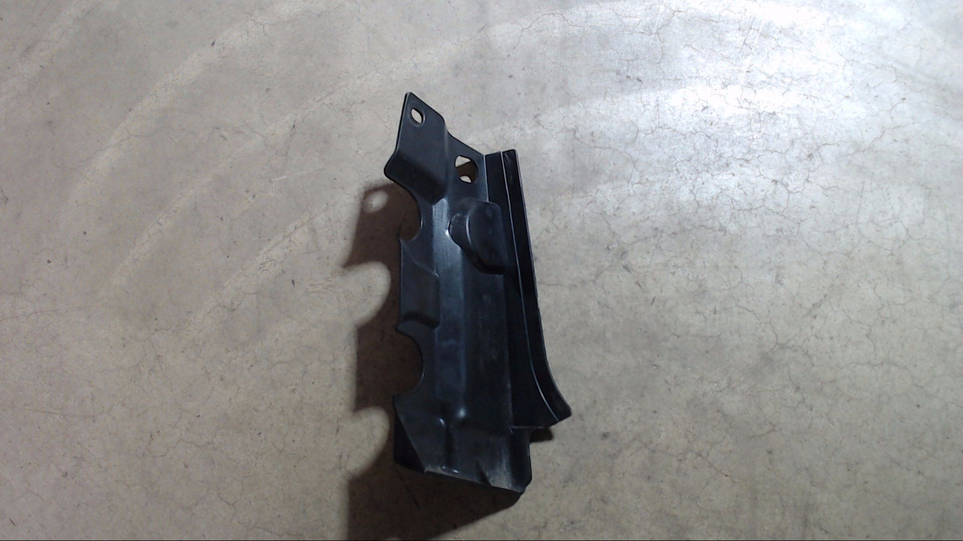 ABDECKUNG WINDLAUF HALTER RECHTS