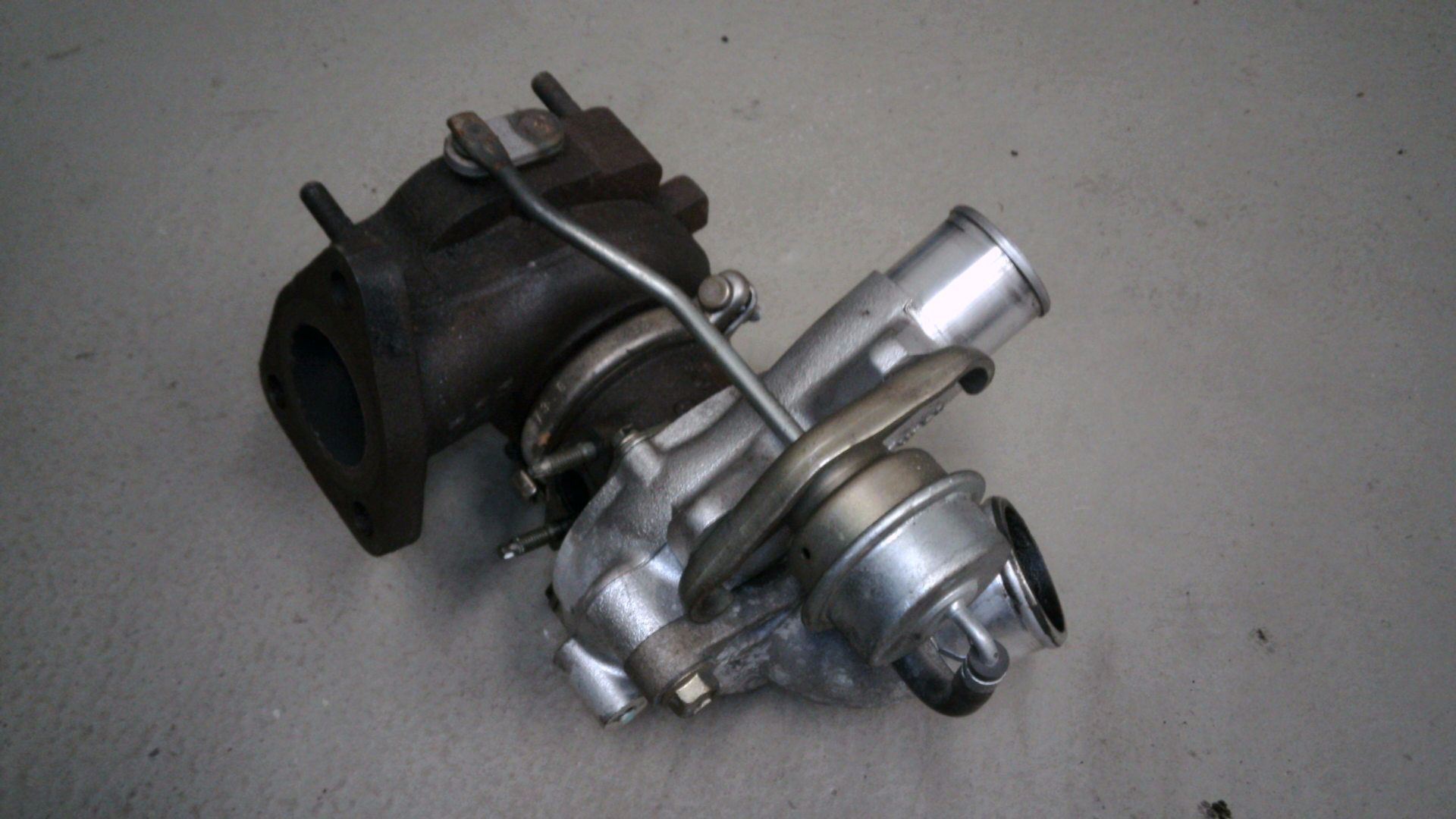 TURBOLADER TURBO