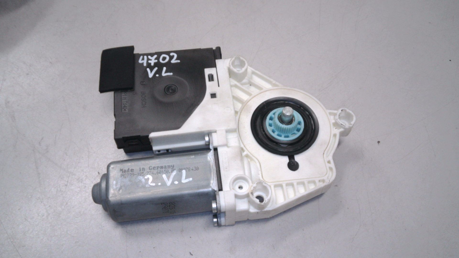 MOTOR FENSTERHEBER VORNE LINKS