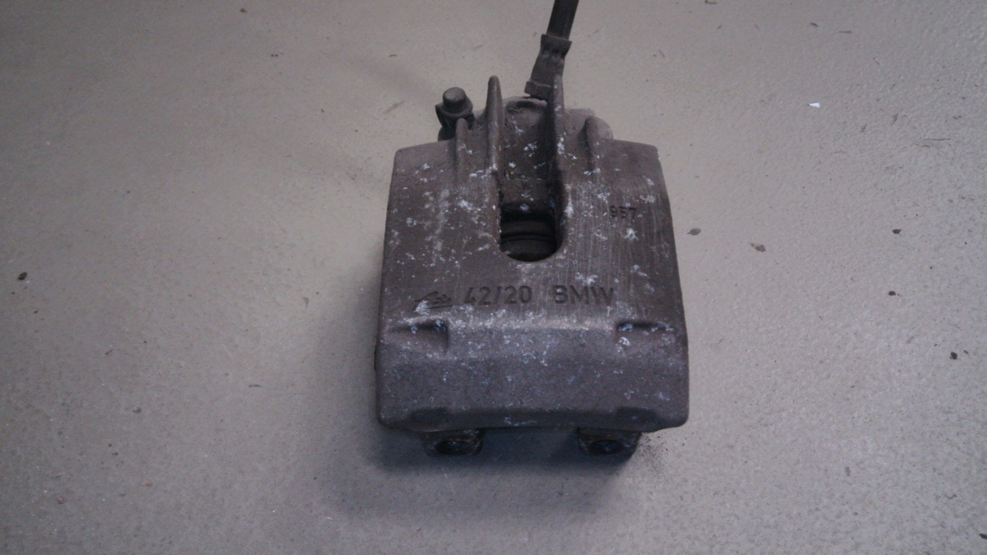 BREMSSATTEL HINTEN LINKS