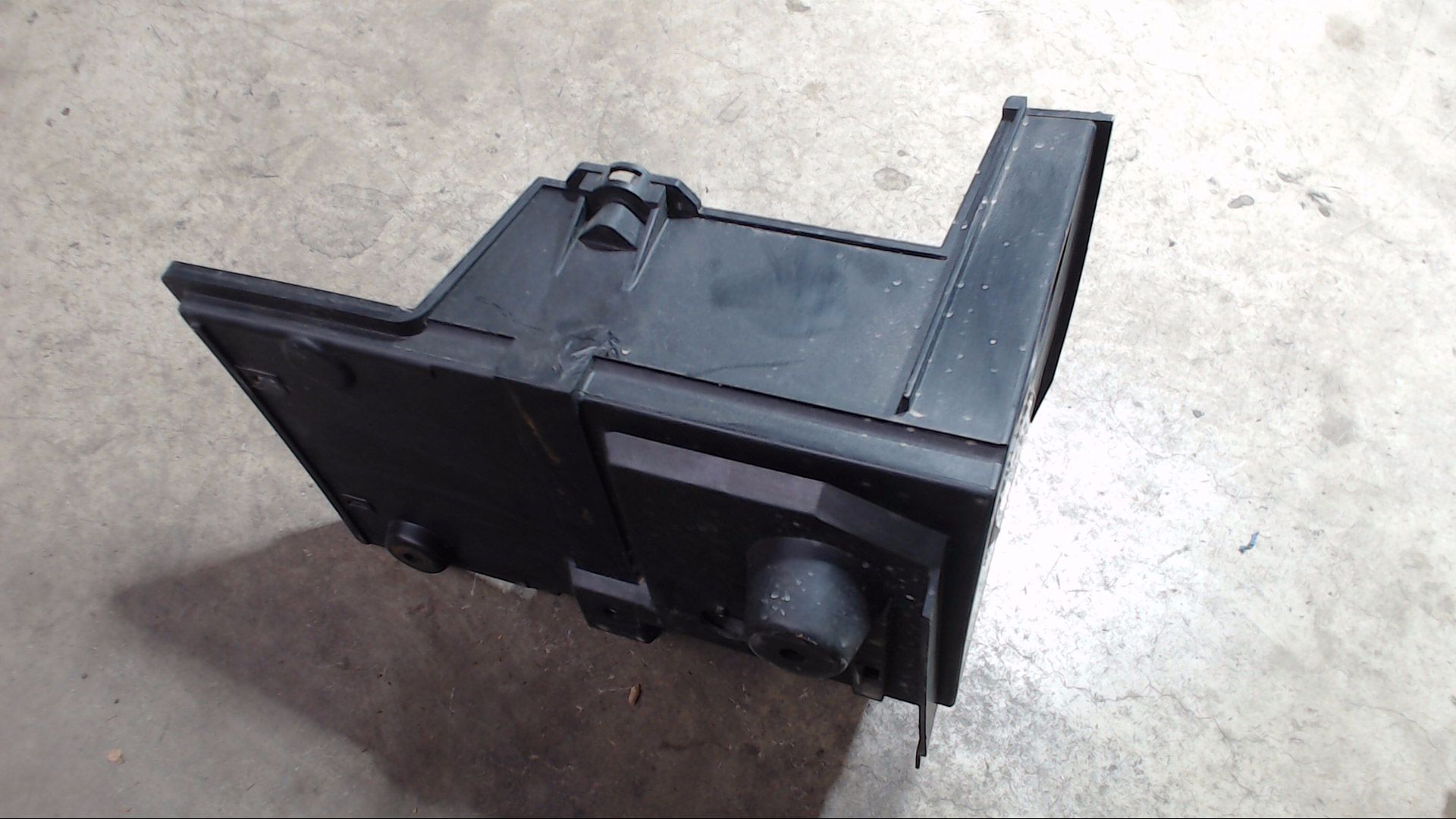 HALTER TRÄGER BATTERIE BATTERIEKASTEN