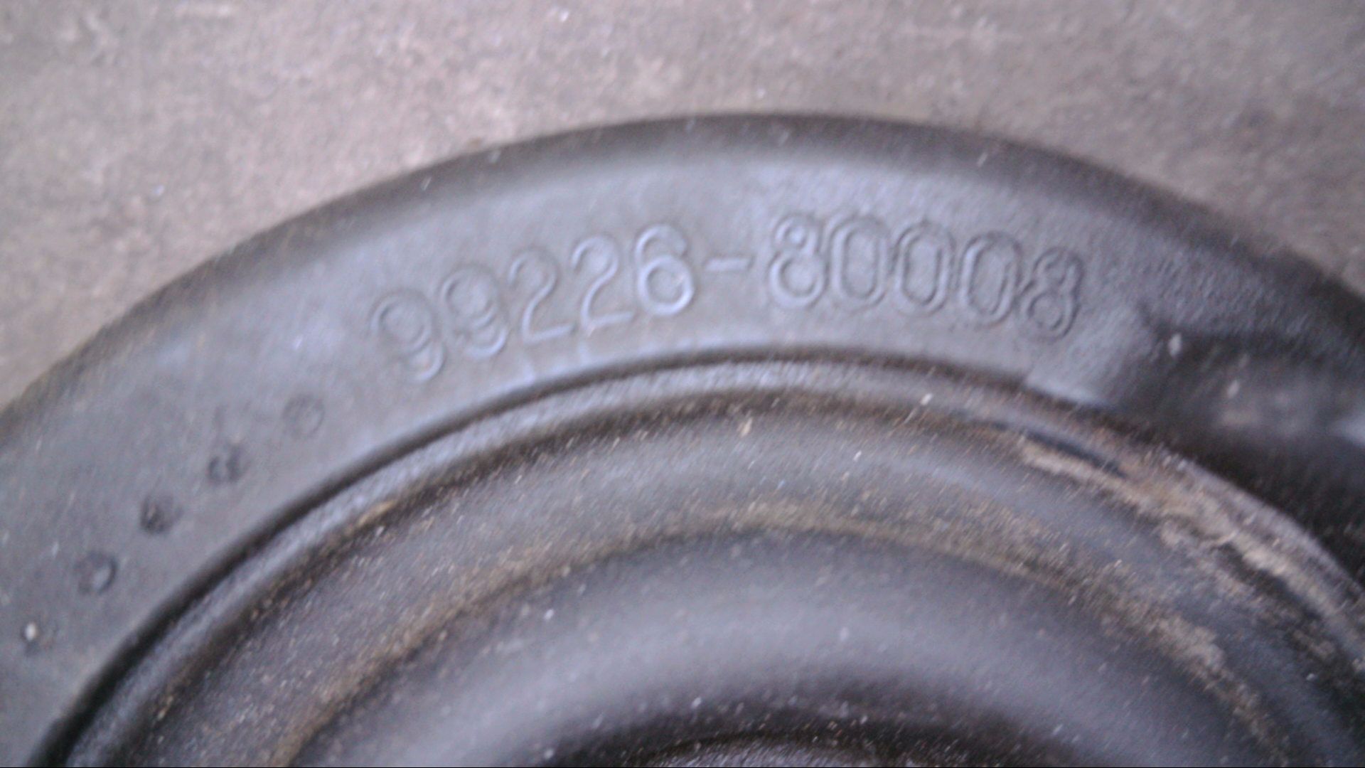 GUMMIABDECKUNG GLÜHLAMPE INNEN VORNE RECHTS