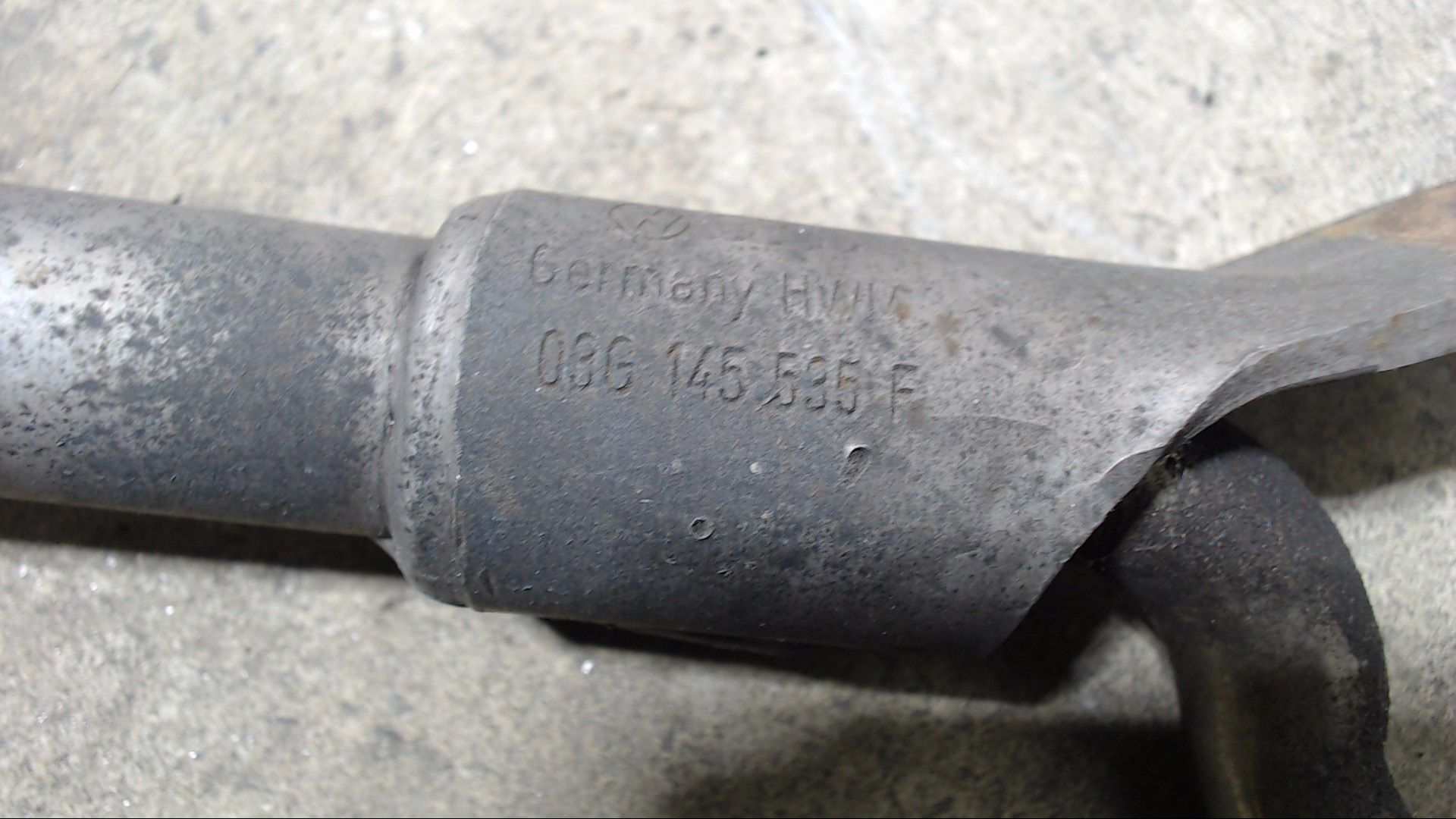 TURBOLADER TURBO LEITUNG