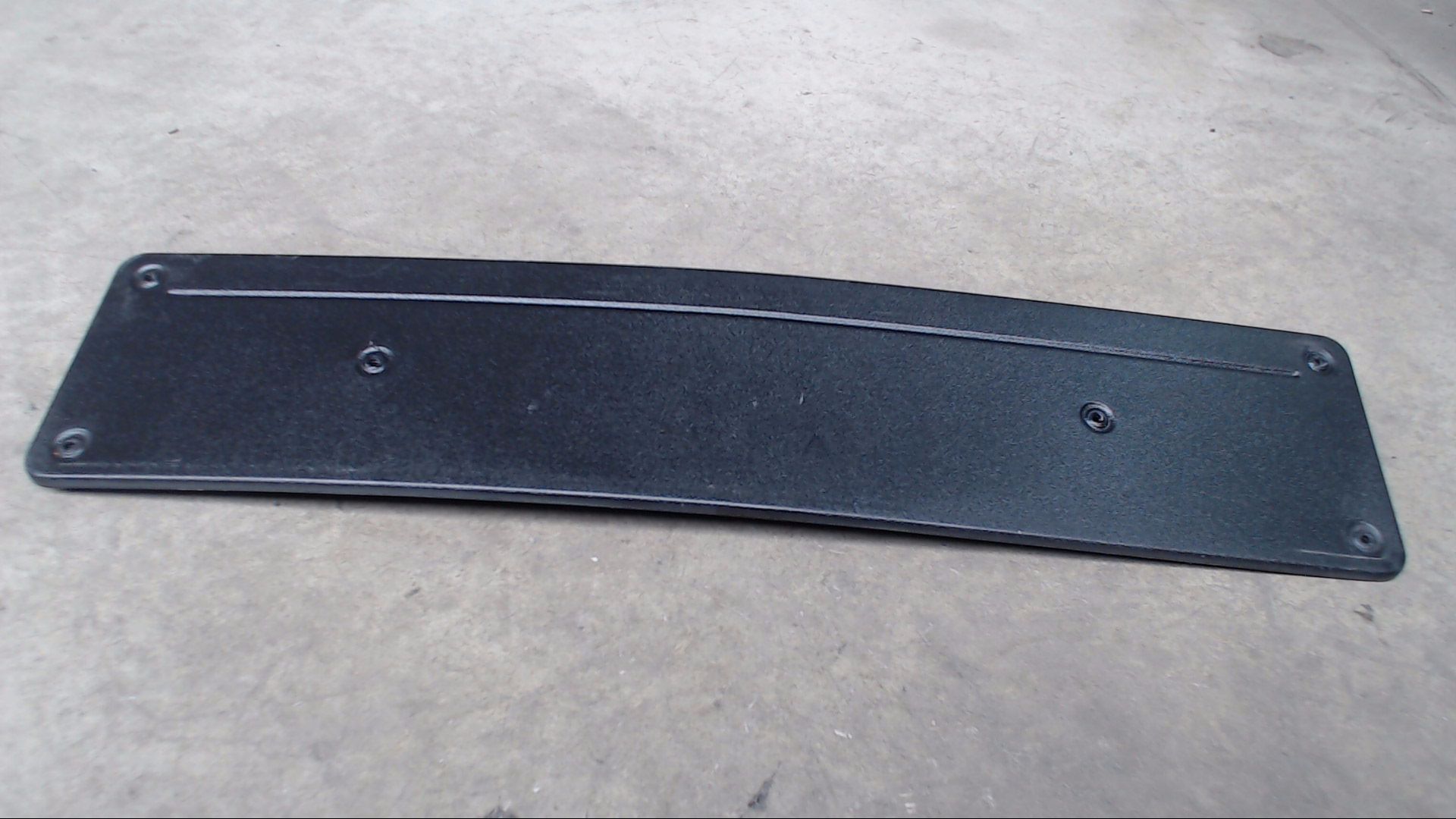 KENNZEICHEN HALTER/-BLENDE