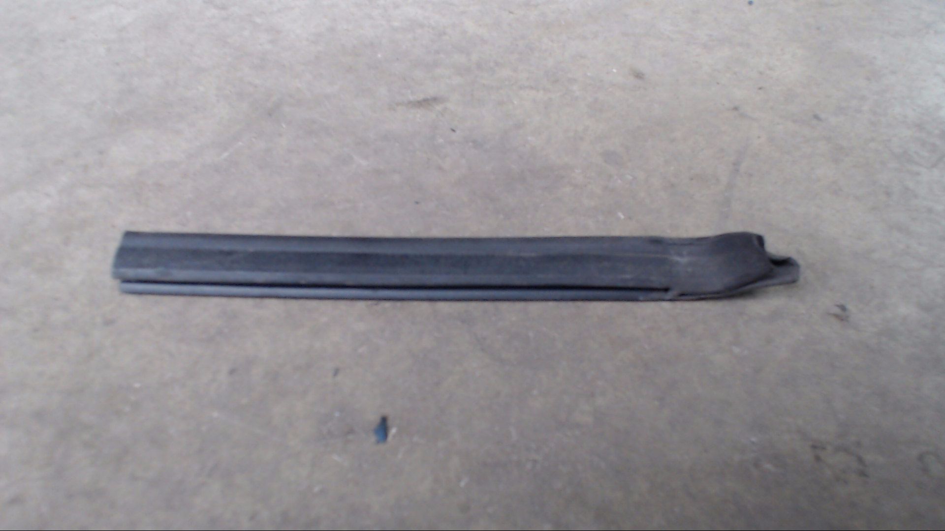 DICHTUNG DECKL KURZ VORNE RECHTS