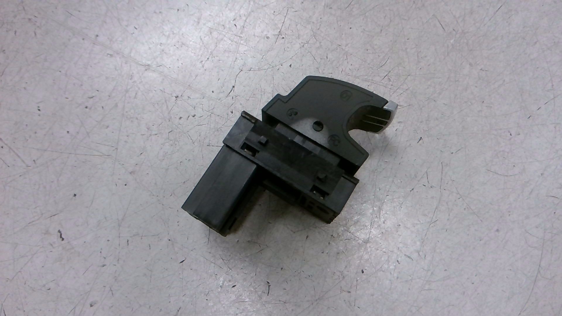 Schalter FENSTERHEBER (Tür vorn) Rechts