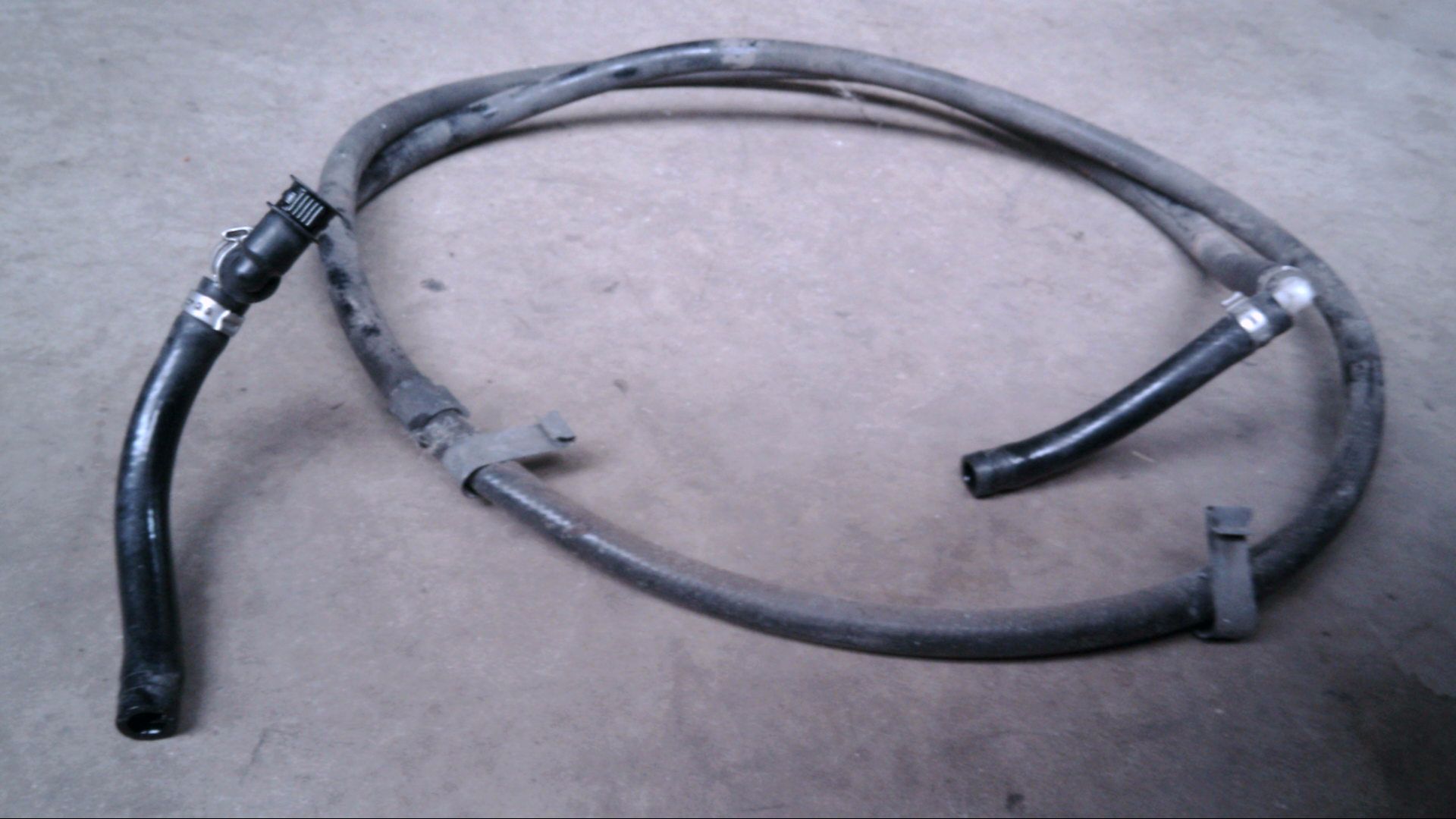 SCHLAUCH SCHEINWERFERREINIGUNGSANLAGE