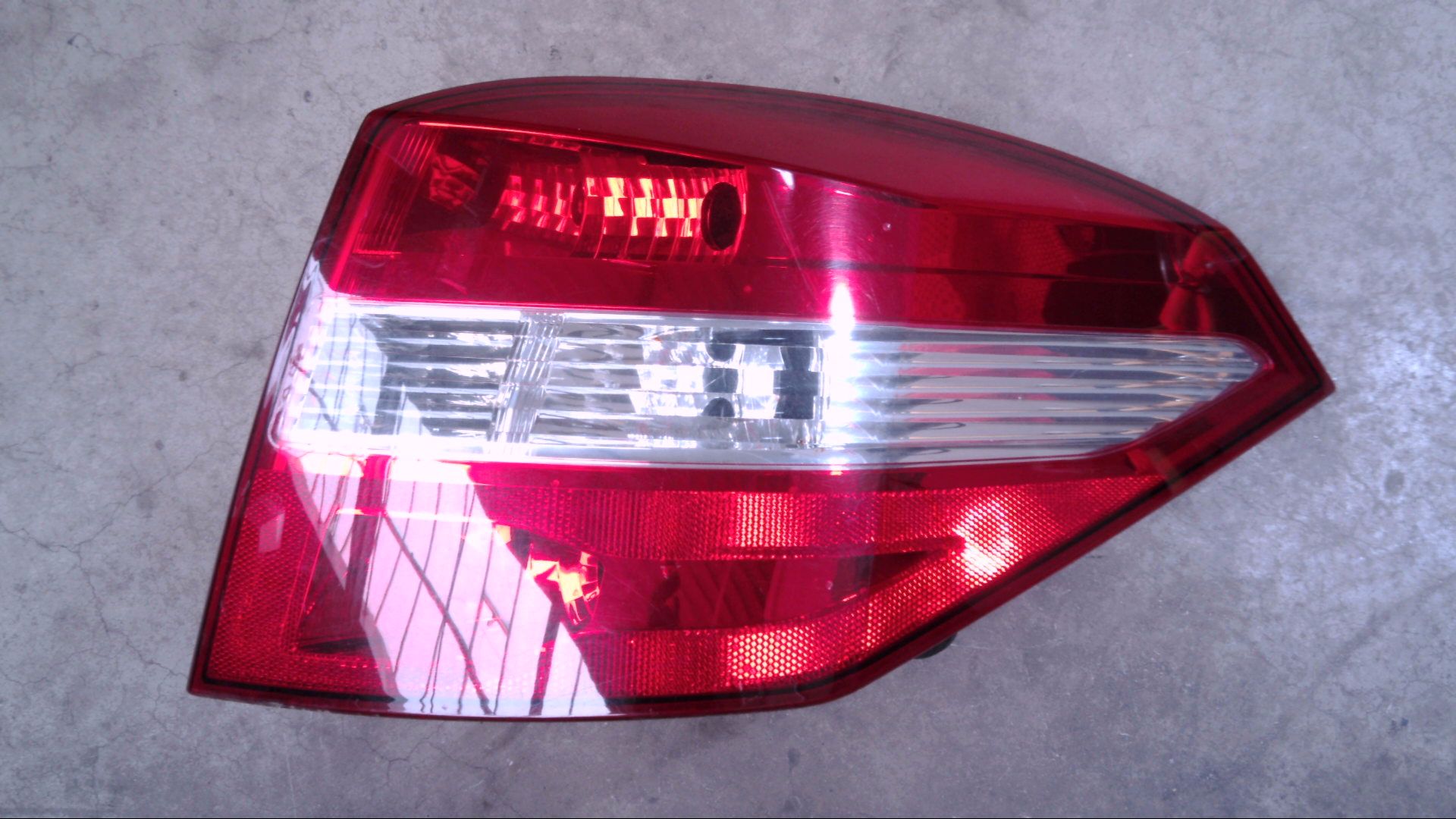 HECKLEUCHTE RÜCKLEUCHTE RECHTS