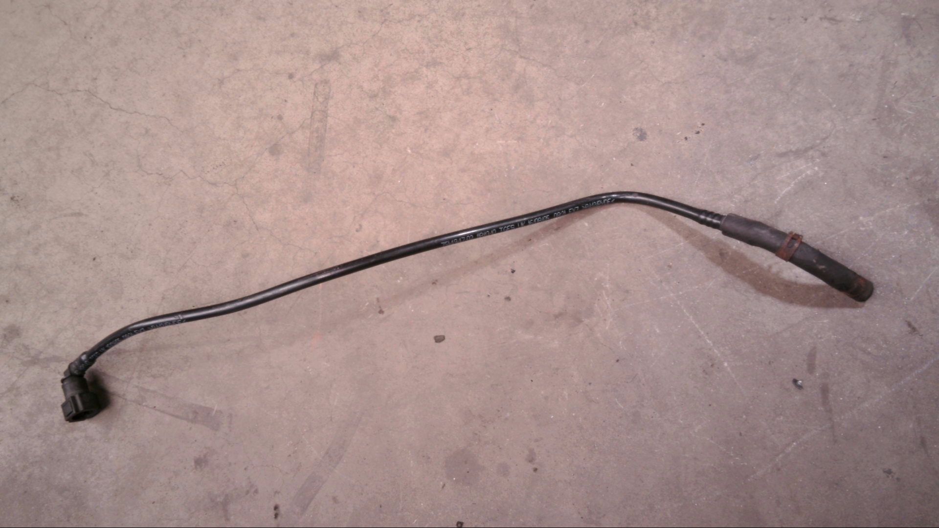 TANKENTLÜFTUNGSLEITUNG LEITUNG DROSSELKLAPPE