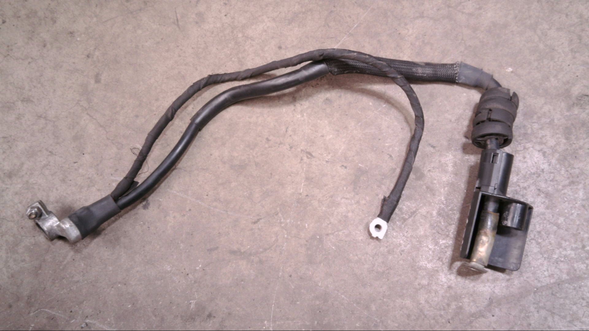 KABELBAUM KABEL LEITUNG BATTERIE ANLASSER