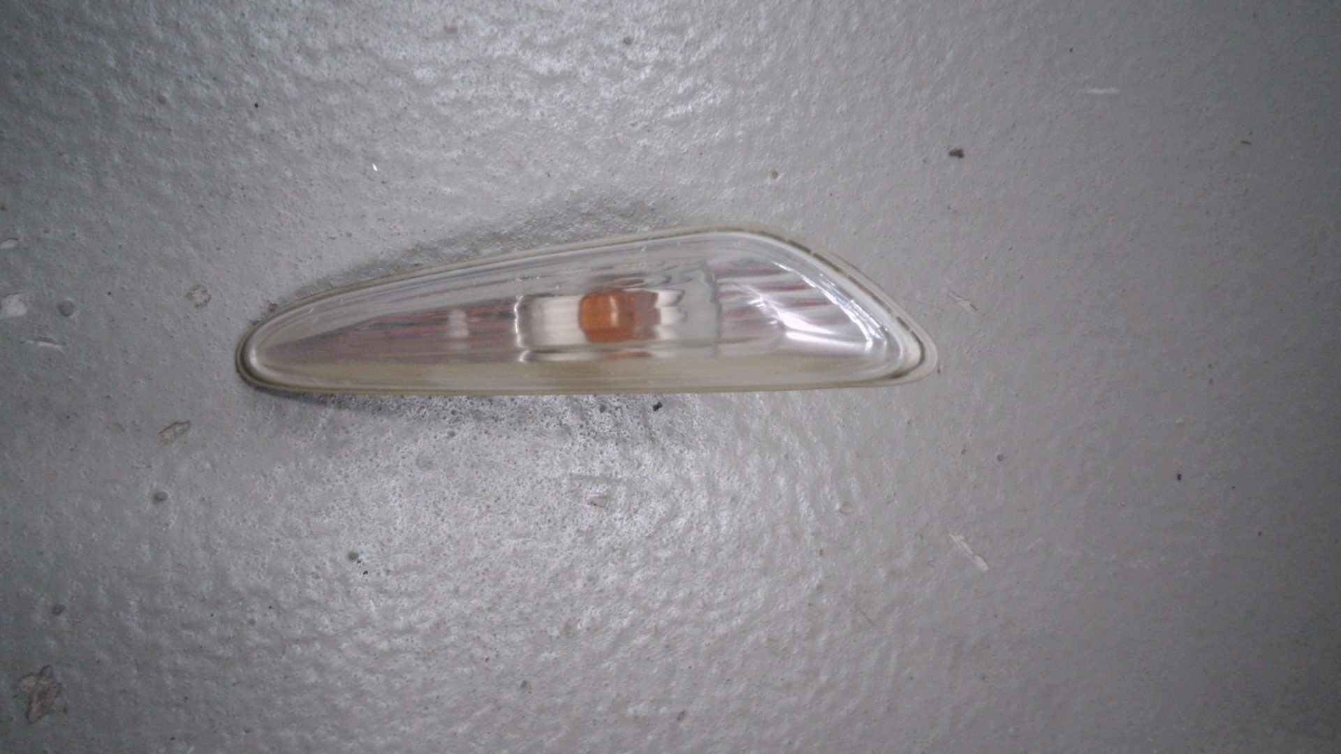 BLINKER SEITLICH VORNE RECHTS