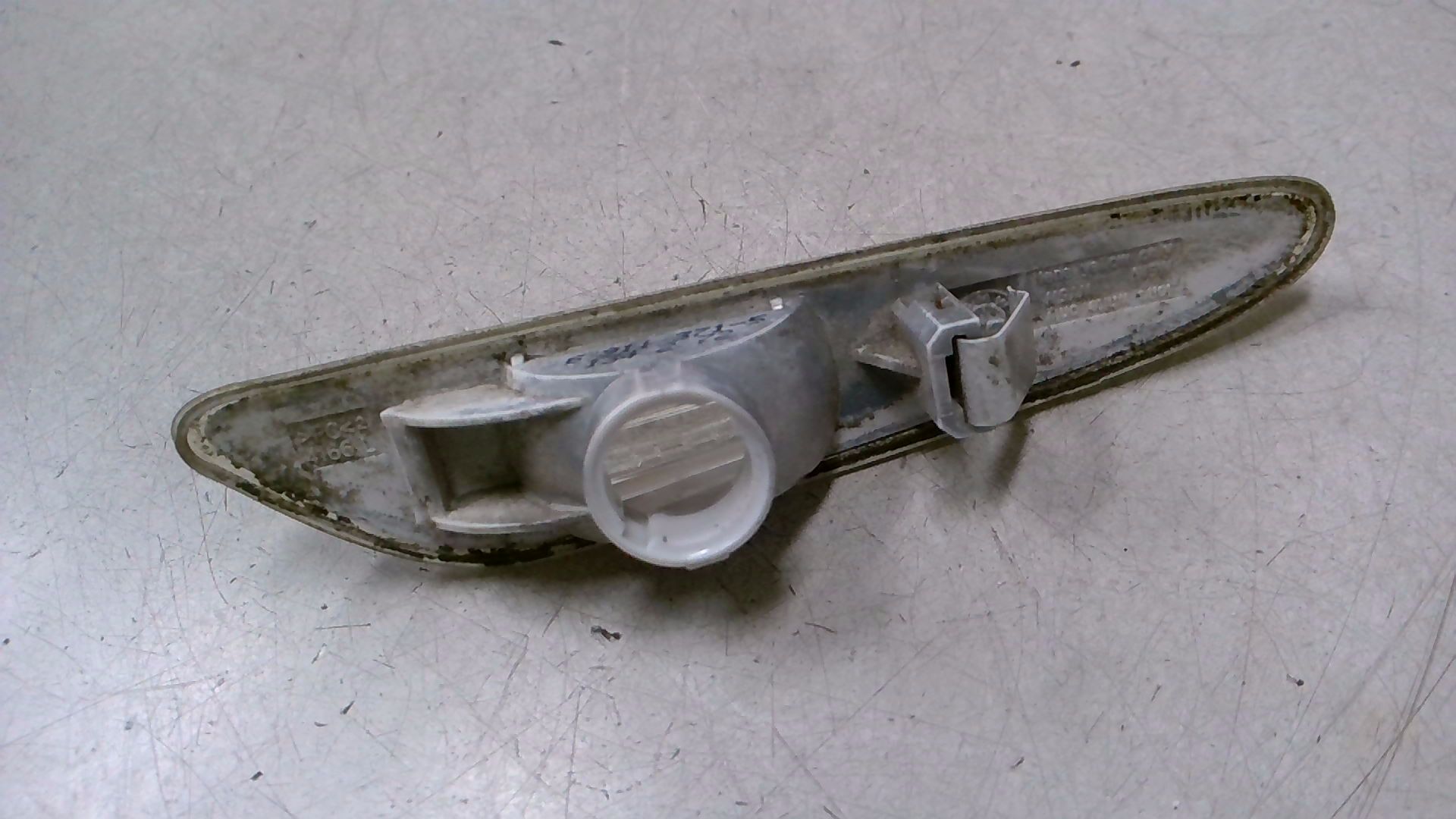 Blinker seitlich SEITENBLINKER WEISS Links