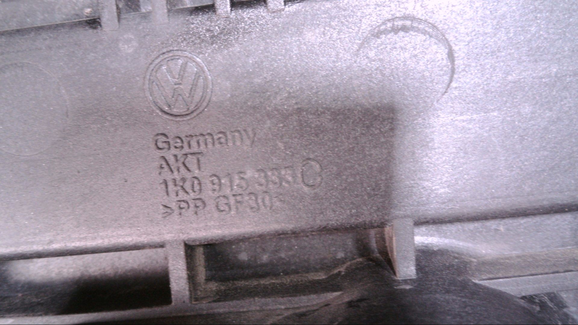 KONSOLE HALTER TRÄGER BATTERIE