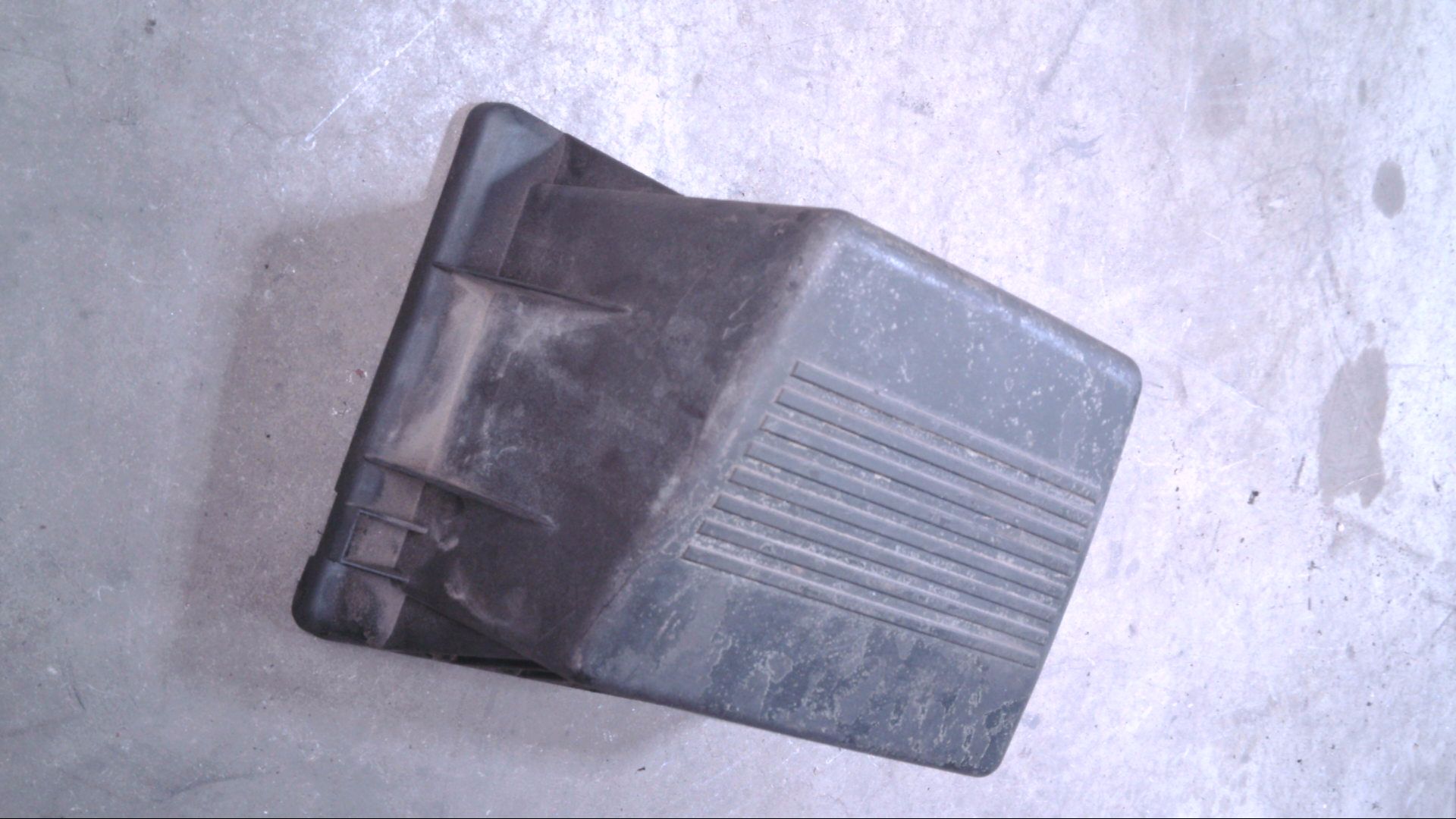 LUFTFILTERDECKEL DECKEL LUFTFILTERKASTEN