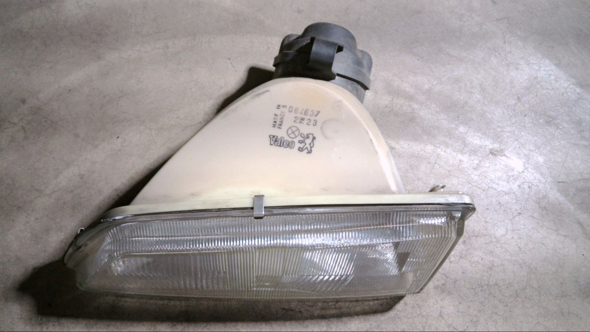 Scheinwerfer Vorne Links